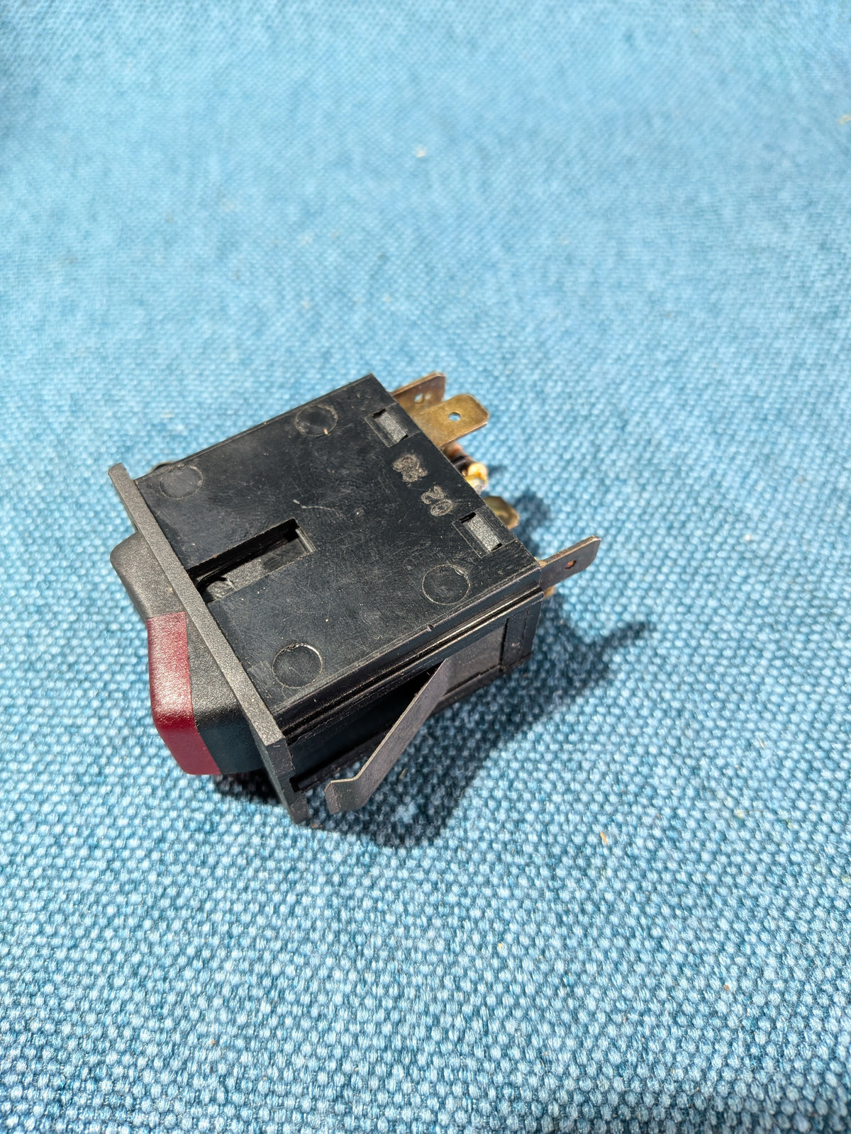 Hazard Warning Light Switch Golf/Jetta/1/Caddy14D/LT1/Passat/B1/B2/Polo 86C/Santana/Scirocco2/T3 Bus 161953235B NOS K2