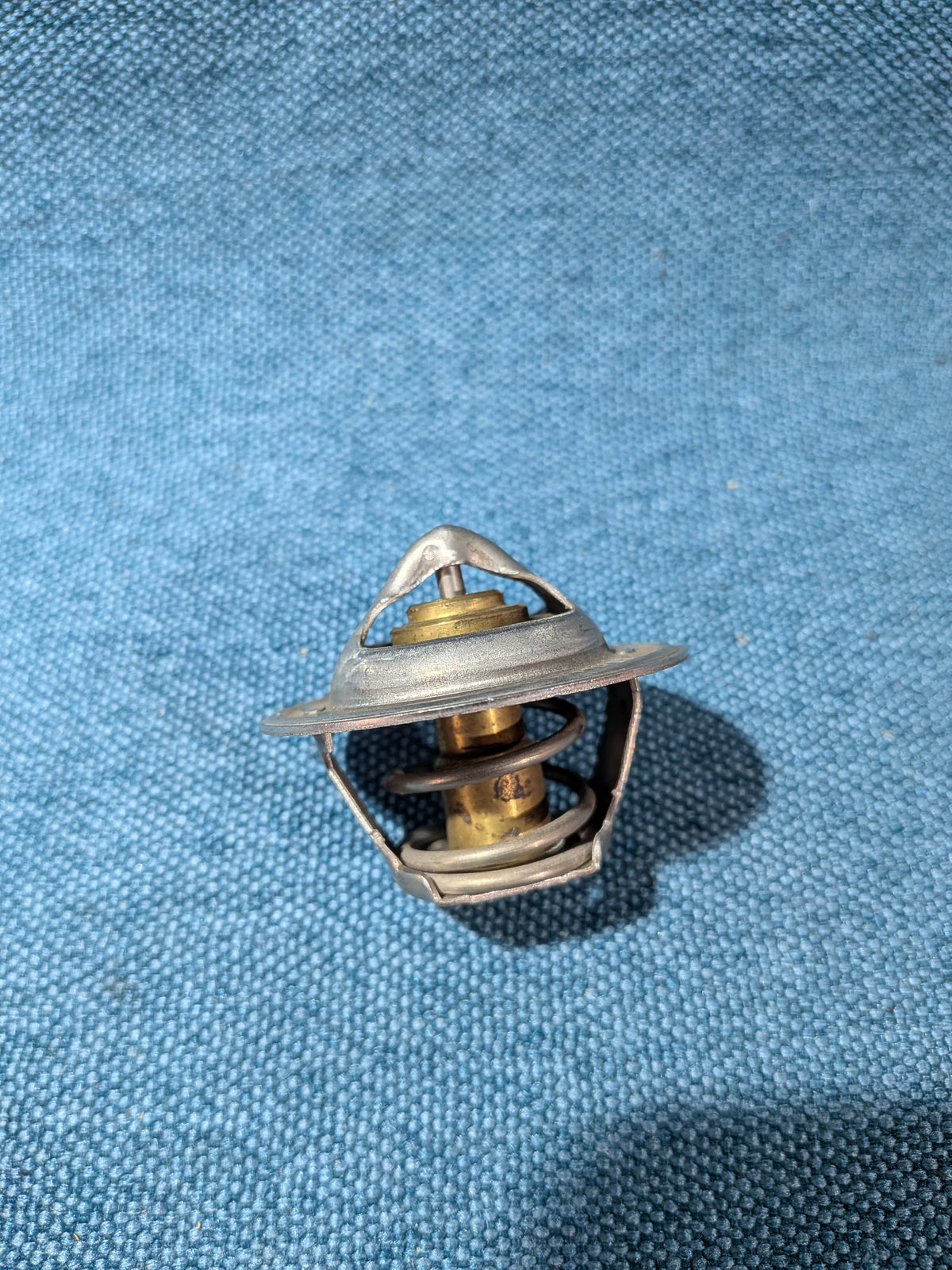 Thermostat Selector for Rocker Arm Engine Caddy 14D/Golf/Jetta/1/2/Passat/B1/B2/Polo/1/86C/Scirocco/1/2 036121113B NOS/New A24