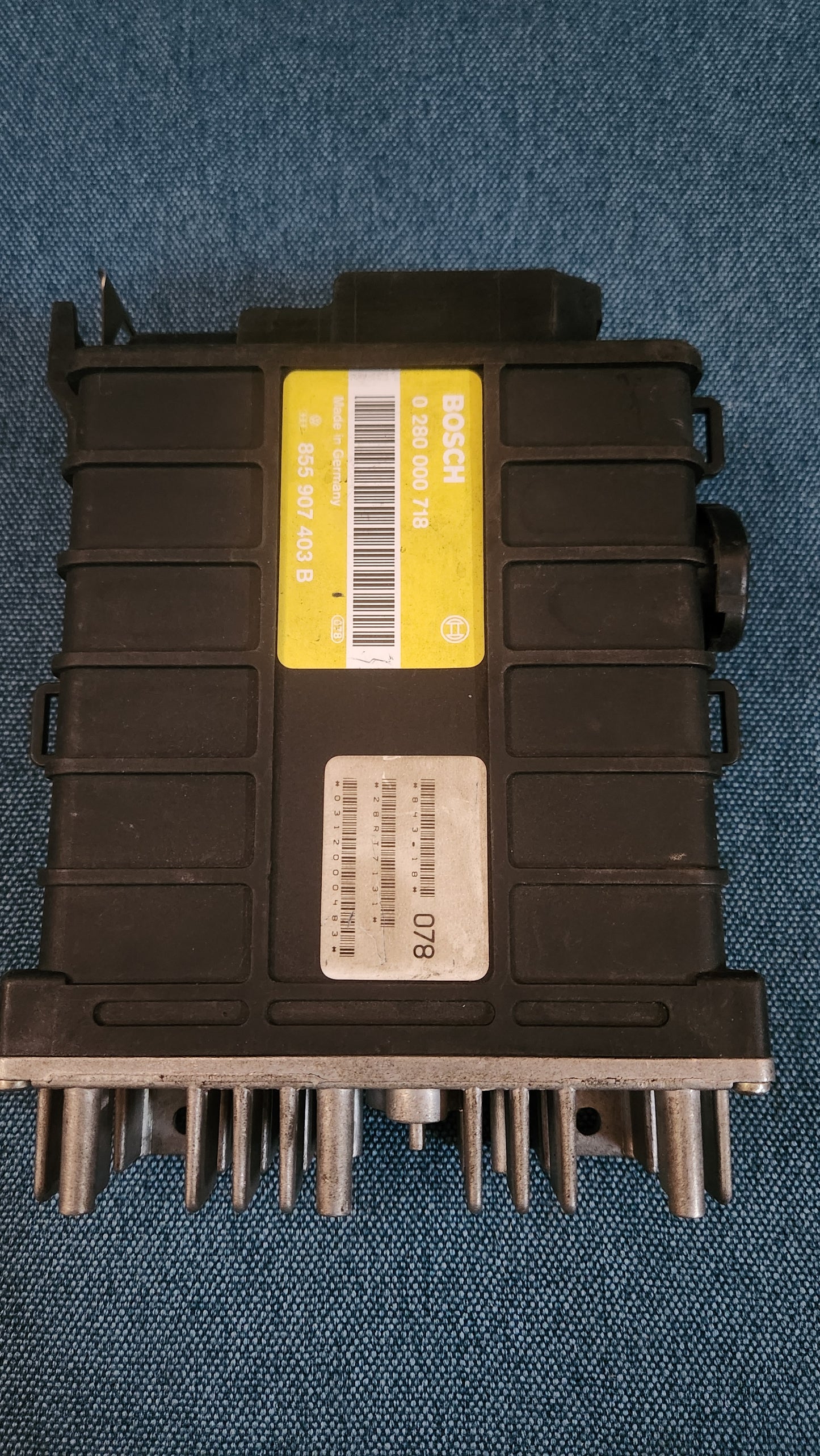 Motorsteuergerät Audi 80/90/B3/100/C3/Golf/Jetta2 1.8L 855907403B Nos M4