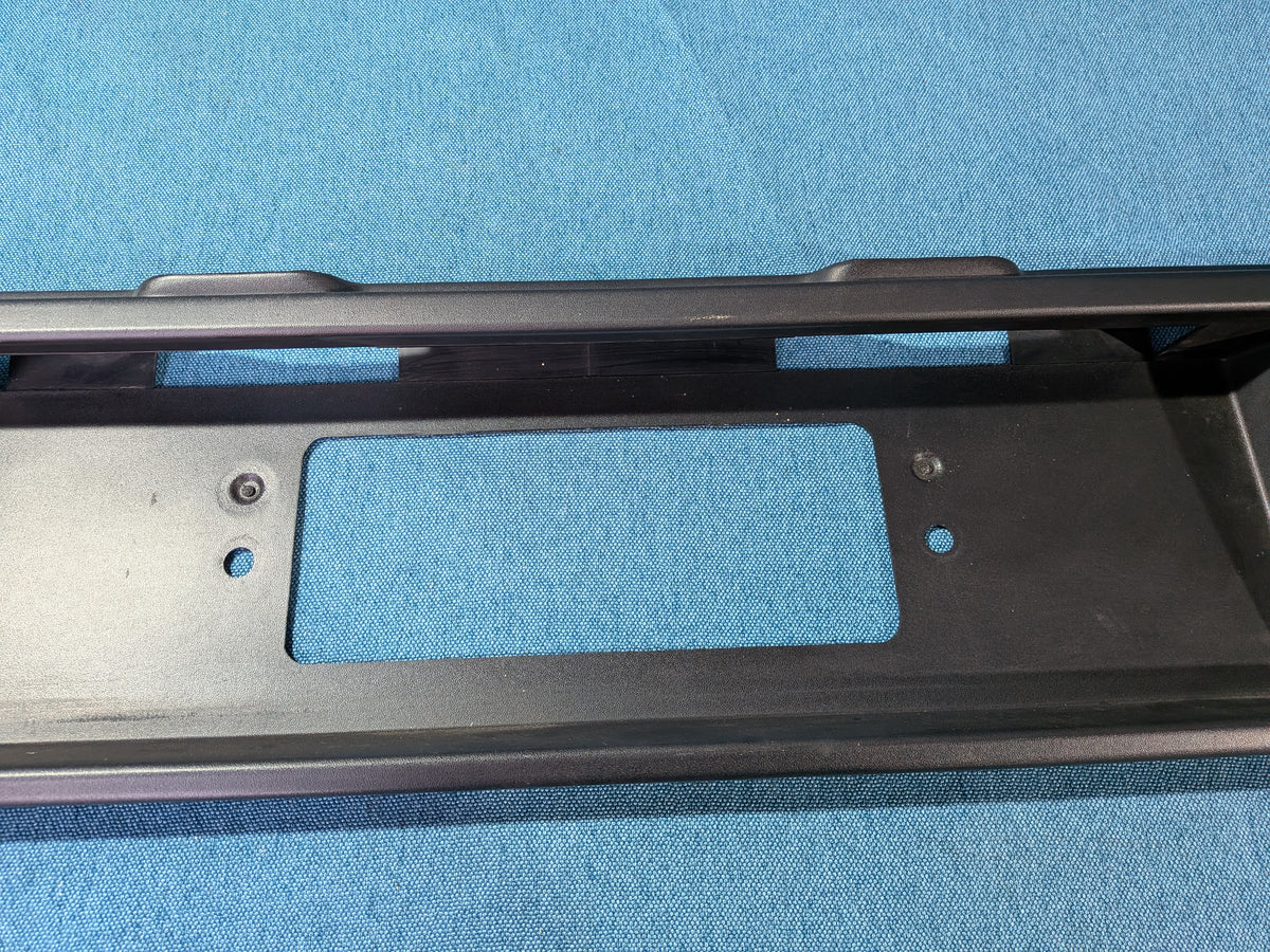 Heckblende Kennzeichenblende Audi/100/200/C3/Typ44 445853489A Gebraucht B20