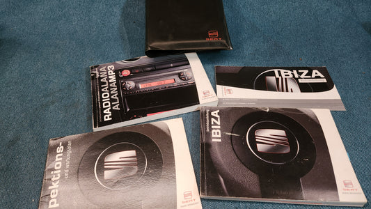 Seat Ibiza Owner's Manual, Service Booklet, Used D7