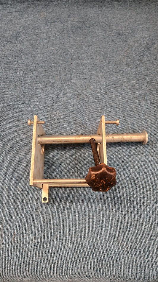 Matra 3362 Niederhalter Ventile Nos H2