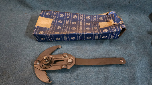 Audi 80 B1 Passat B1 Fensterheber 831839401 Nos D9