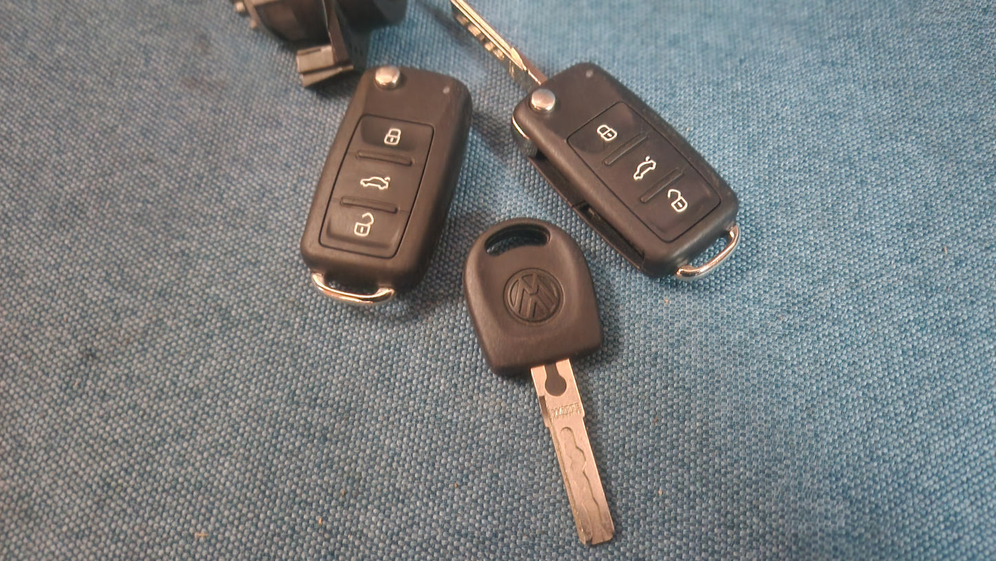 T5 Bus Transporter Key Set Blank Lock Set 8E0905855A New A2