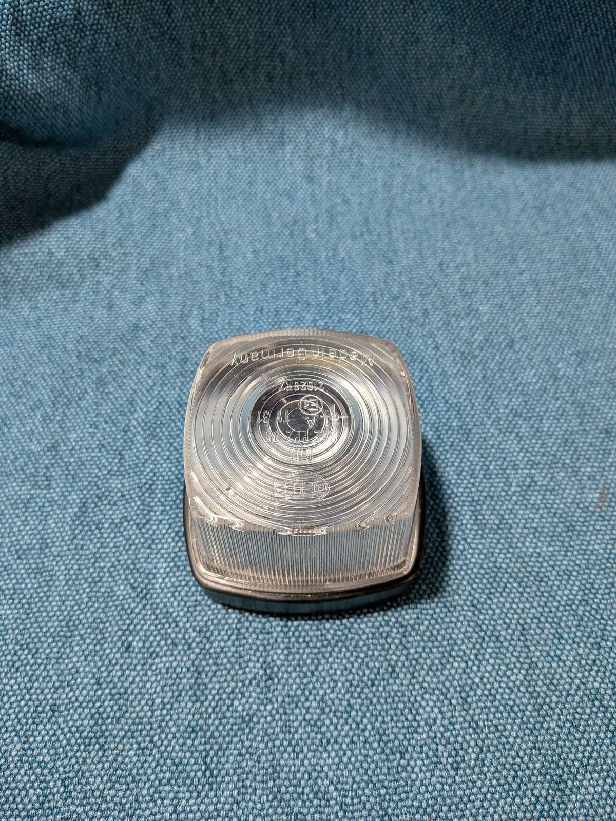 Positionsleuchte Hella 2PF003057041 NOS/Neu D10