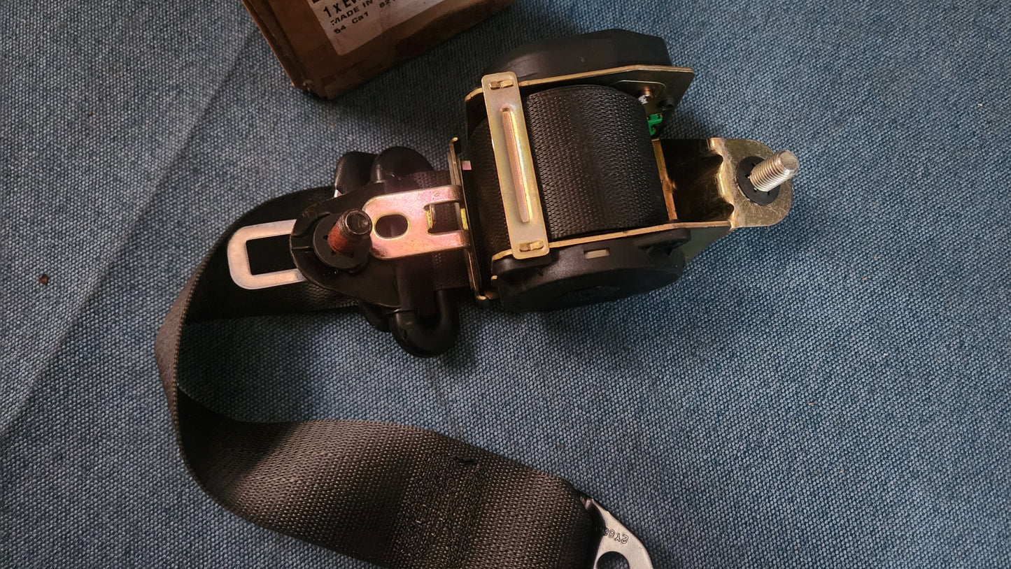 Safety belt Rover MG MGF ZR 200 400 600 EVL102630PNC Nos B3