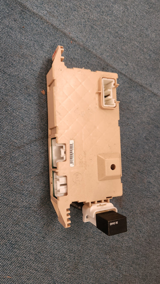 Steuergerät Mazda 2 DY Wegfahrsperre  DD7066750 Gebraucht B3