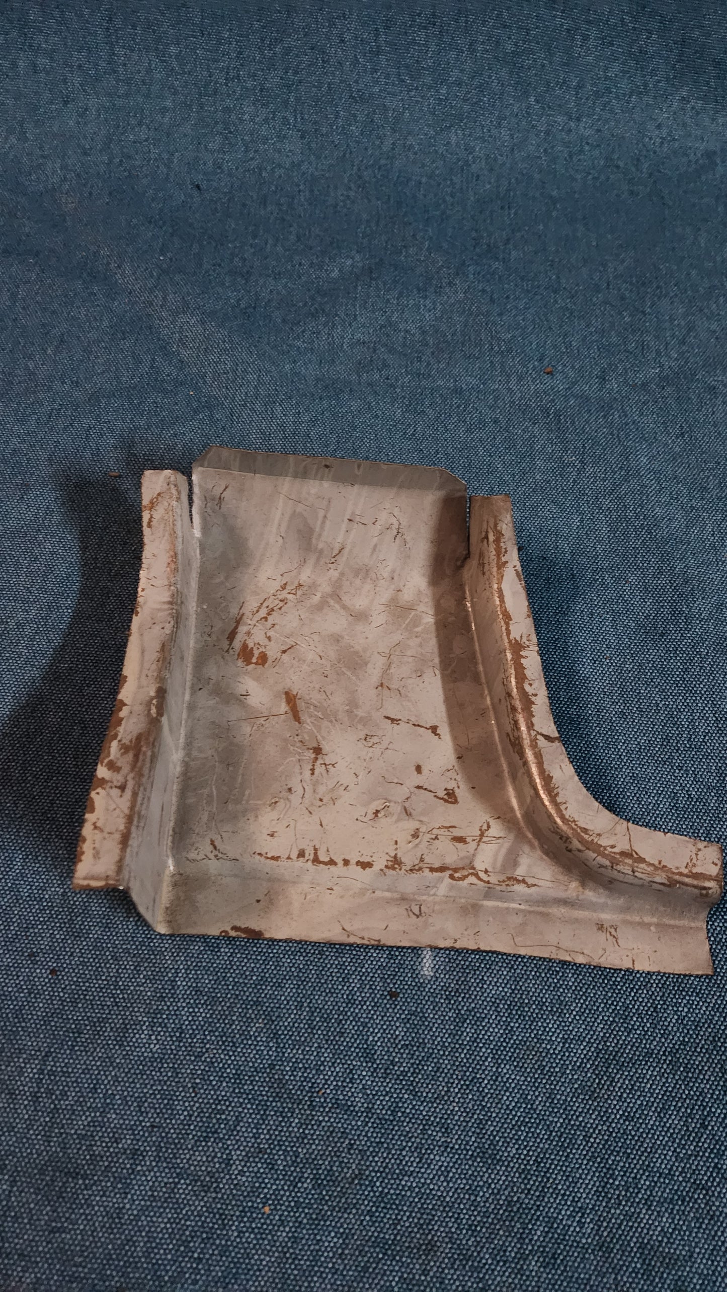 Fiat 127 Kotflügelblech Links 132707 Nos D6