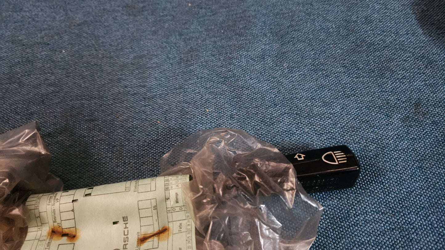 Audi 80 B1 Passat B1 Lenkstockschalter 821953513 Nos E1