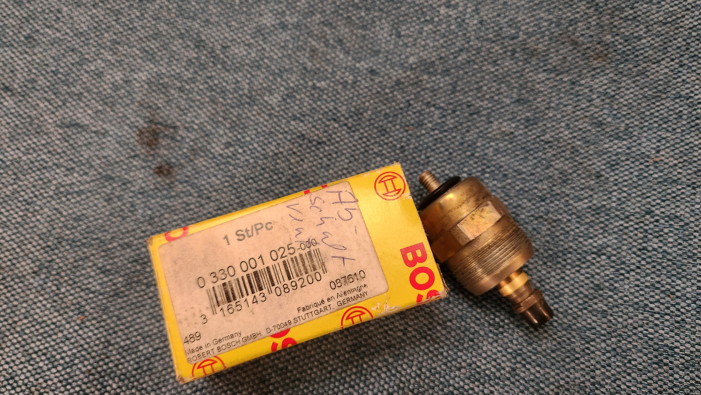 Fuel injection shut-off device Bosch AUDI 80 A3 A4 A6 Seat Alhambra Passat 3B/BG Touran 0330001025 Nos A3