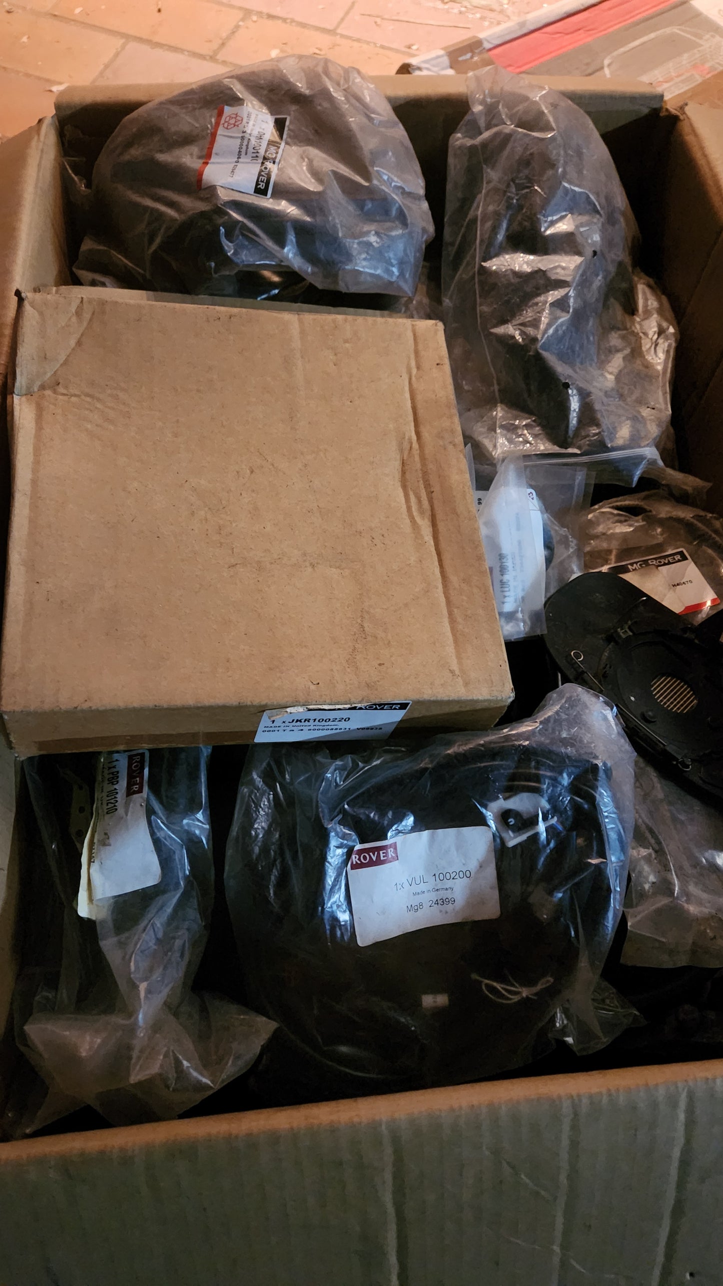 Rover Konvolut Packet Mystery Box  MG MGF 200 400 600 75 800 Oldtimer 31,5KG