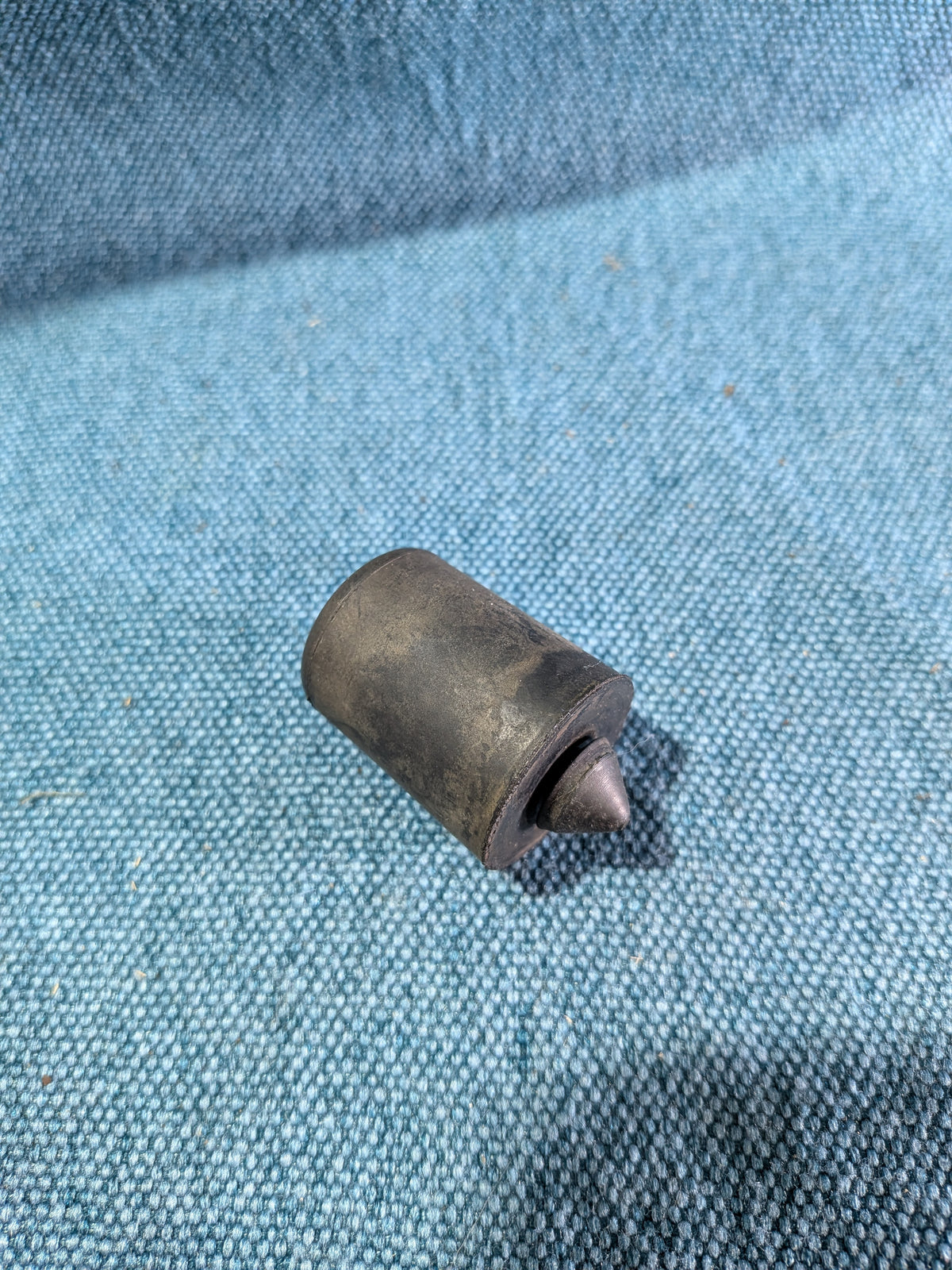 Buffer Exhaust Polo 86C 867253149 NOS B5