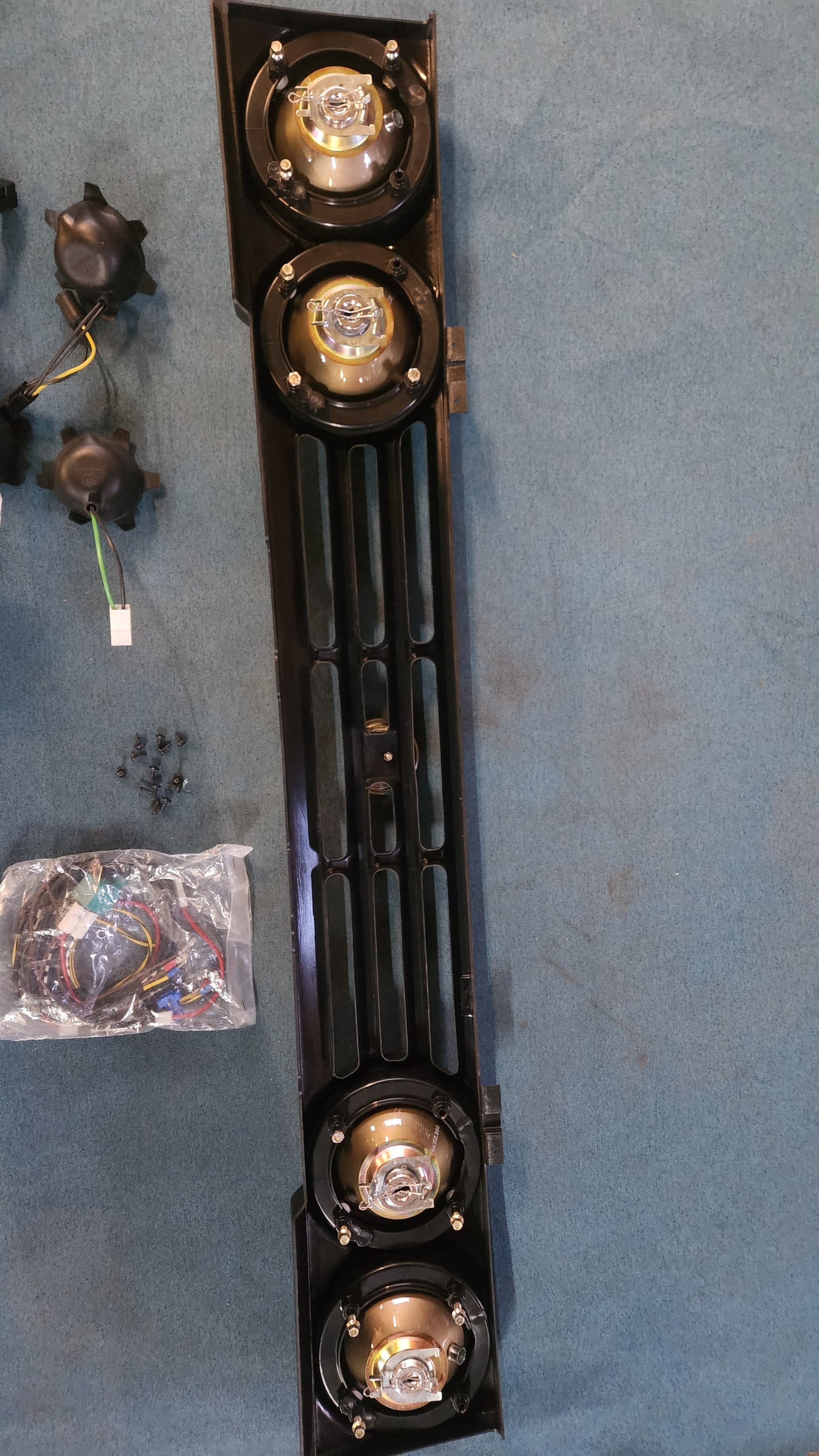 Fiat Ritmo Helvetia Design Tuning Grill Nos Neu sehr selten C1/B1