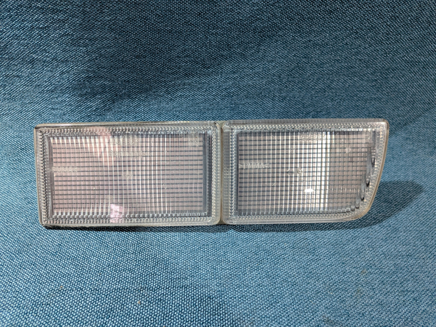 Blende für Nebelscheinwerfer rechts Golf 3/Cabrio/Vento 1H0942778A Gebraucht A23