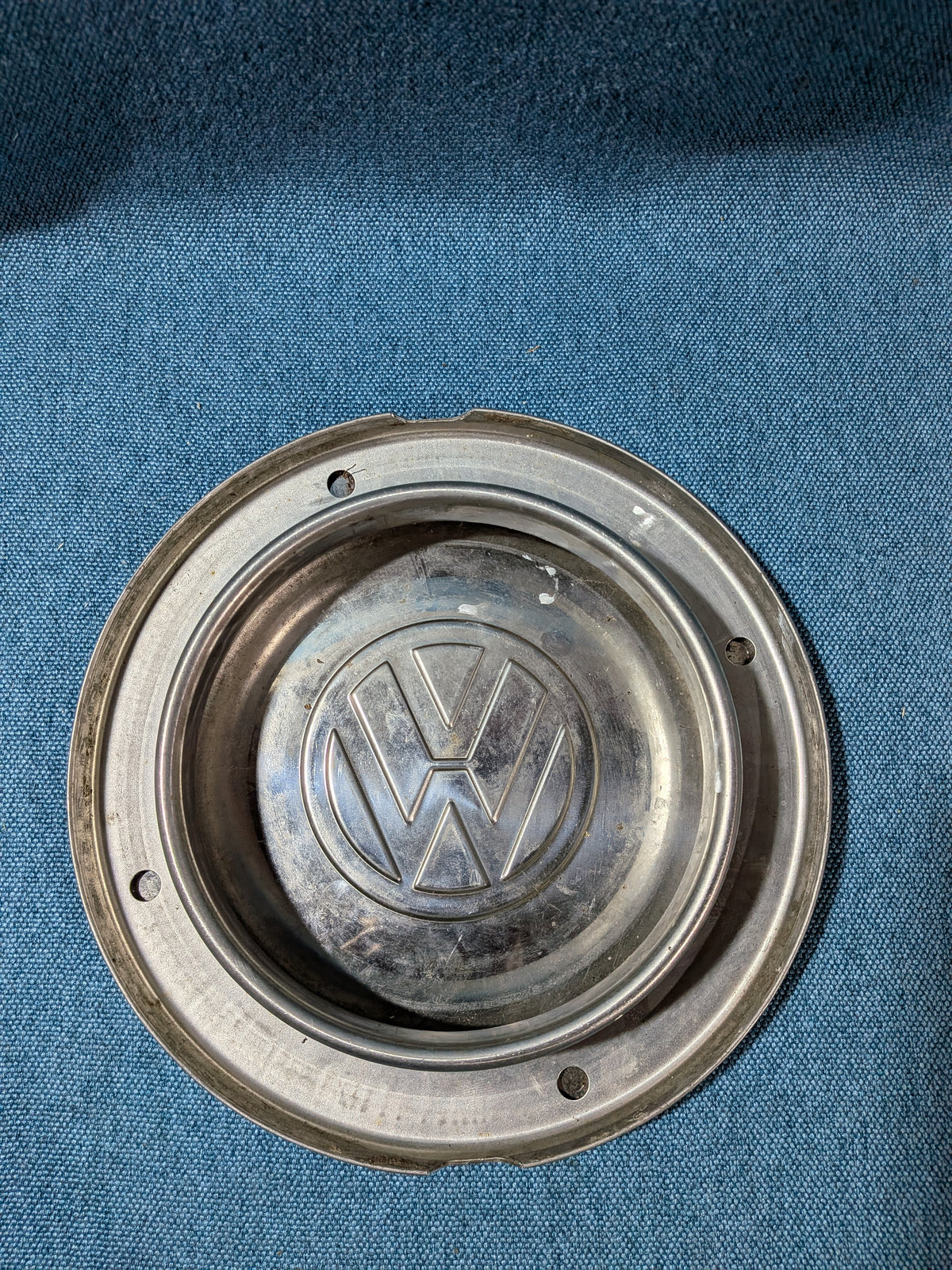 Chrome Hubcap 190mm Golf/Jetta/1/Passat B1 321601149 Used A27