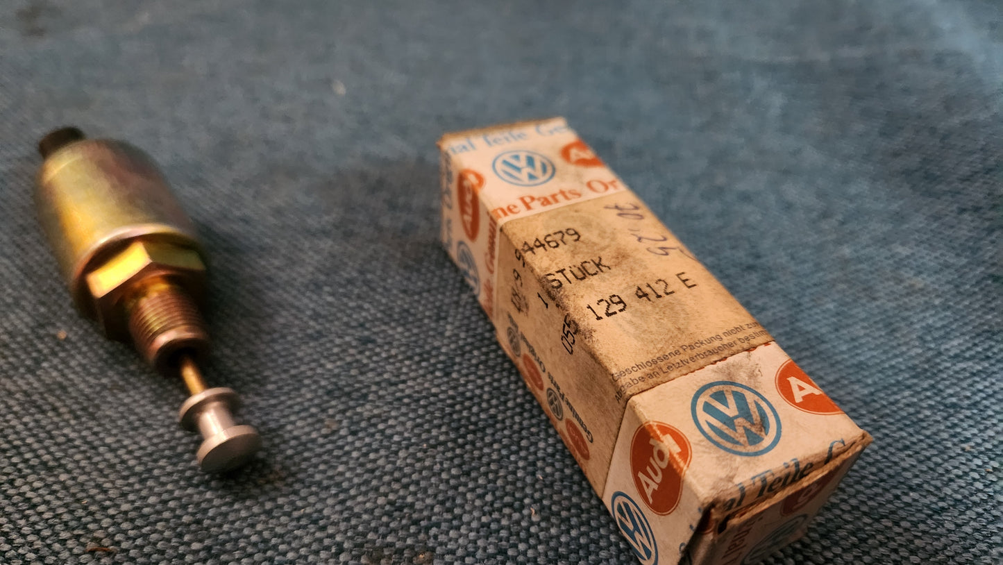 VW Golf 1/2 Jetta 1/2 Abschaltventil für Solex 34PICT-6 / 31PICT-7 Vergaser 055129412E Nos A3