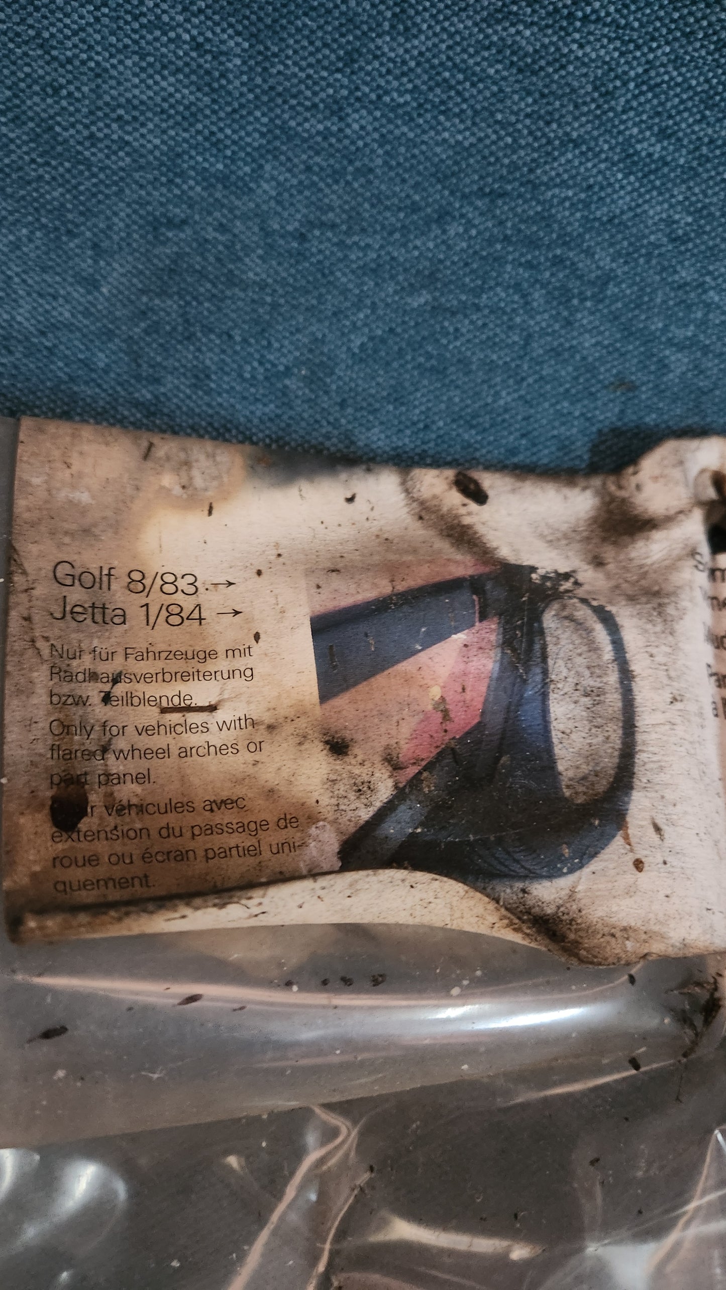 Schmutzfänger Golf/Jetta2 191075112 Nos I4