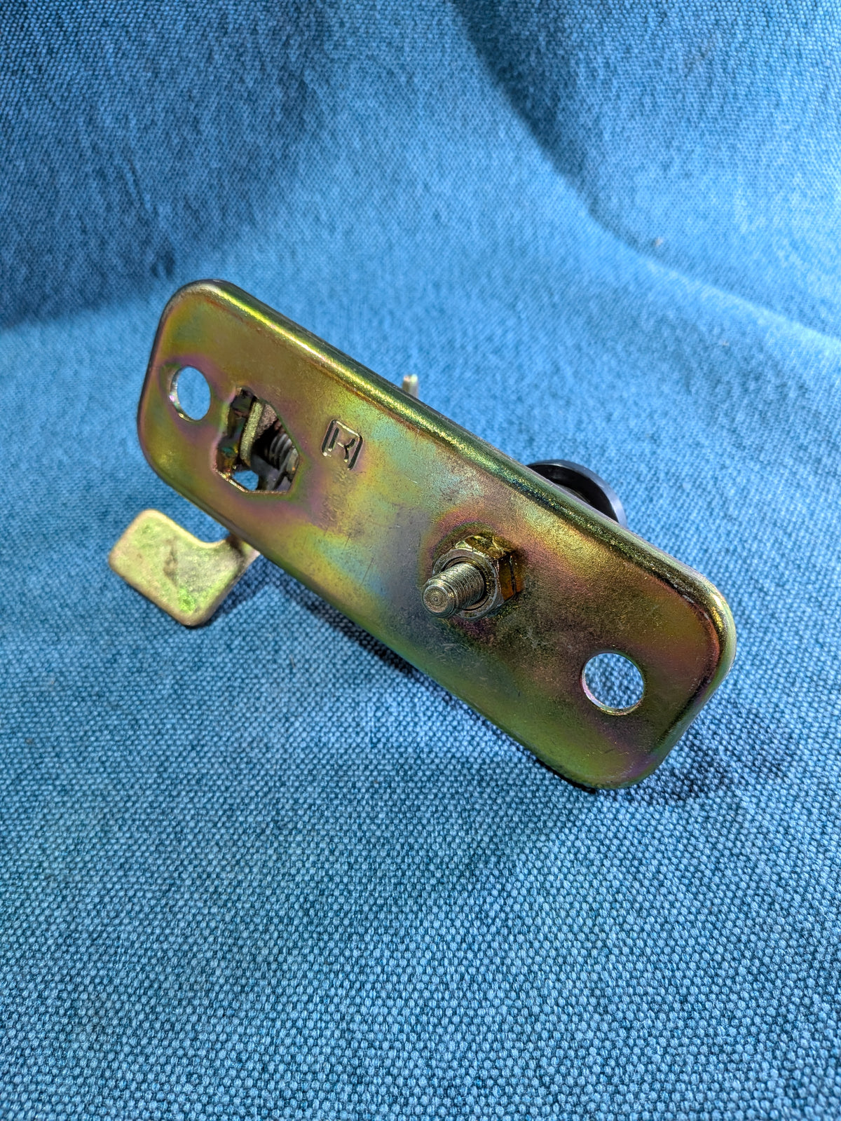 Hjelmlås Caddy 2/Skoda Felicia 6U0823507A NOS B19