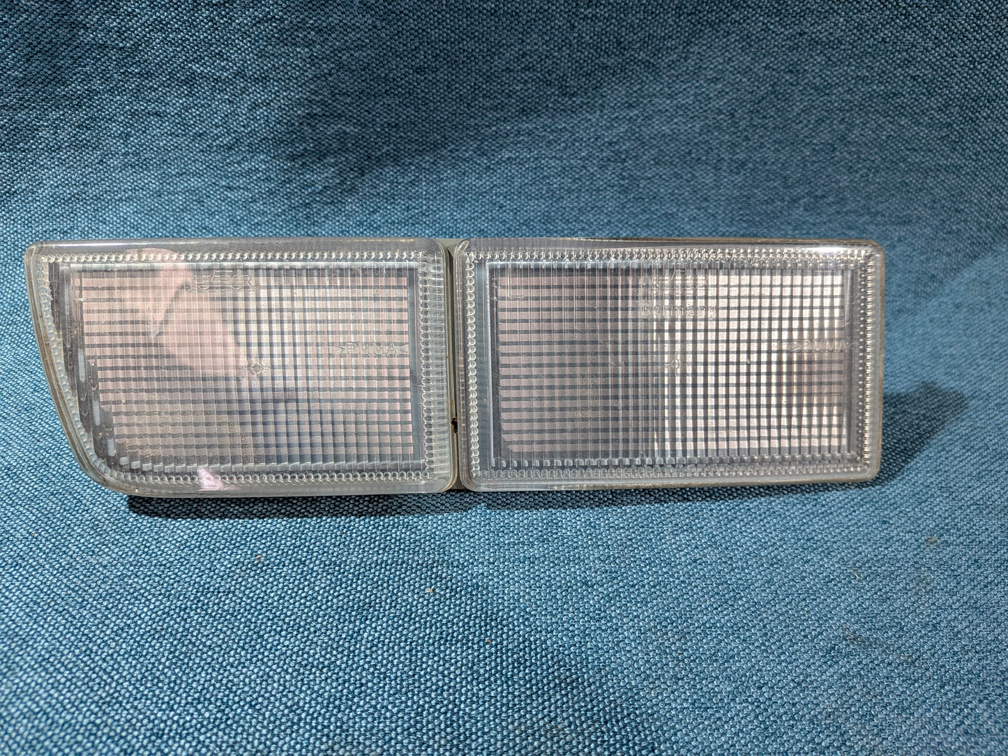 Fog light cover left Golf 3/Cabrio/Vento 1H0942777A Used A23