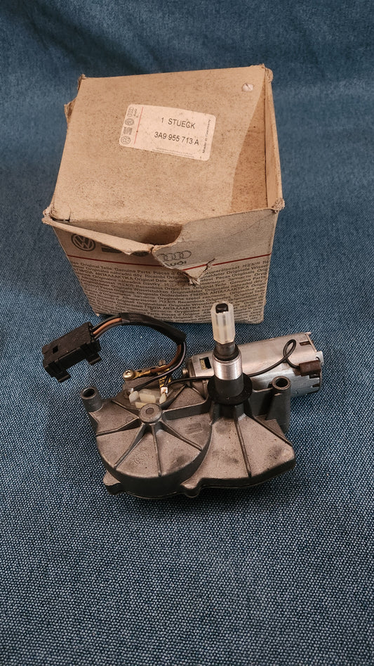 Rear Wiper Motor Passat 35I B4 3A9955713A New Old Stock M3