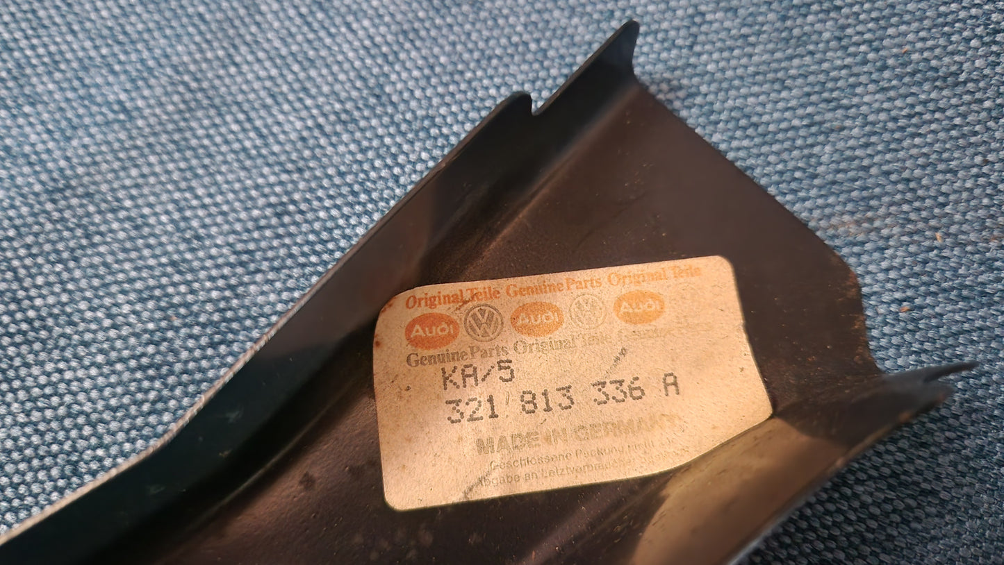 Passat 32B sheet metal reinforcement rear panel taillights 321813336A