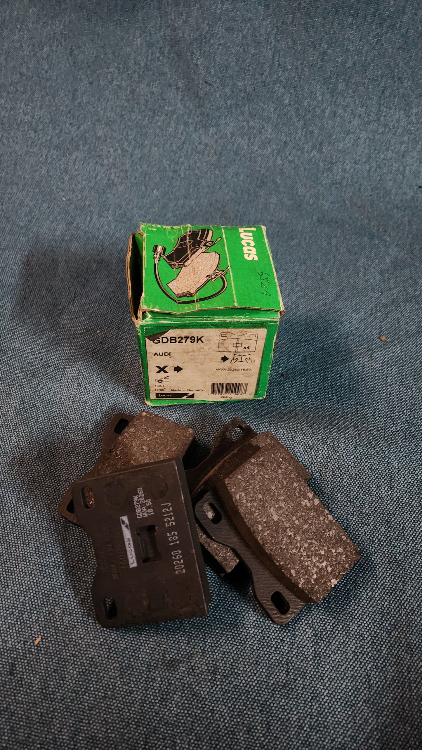 Brake pads Audi 80 B1/Audi 50/Polo 1/Derby/Golf 1/Jetta 1/Passat B1/Scirocco 1 Lucas 60159 Nos D4
