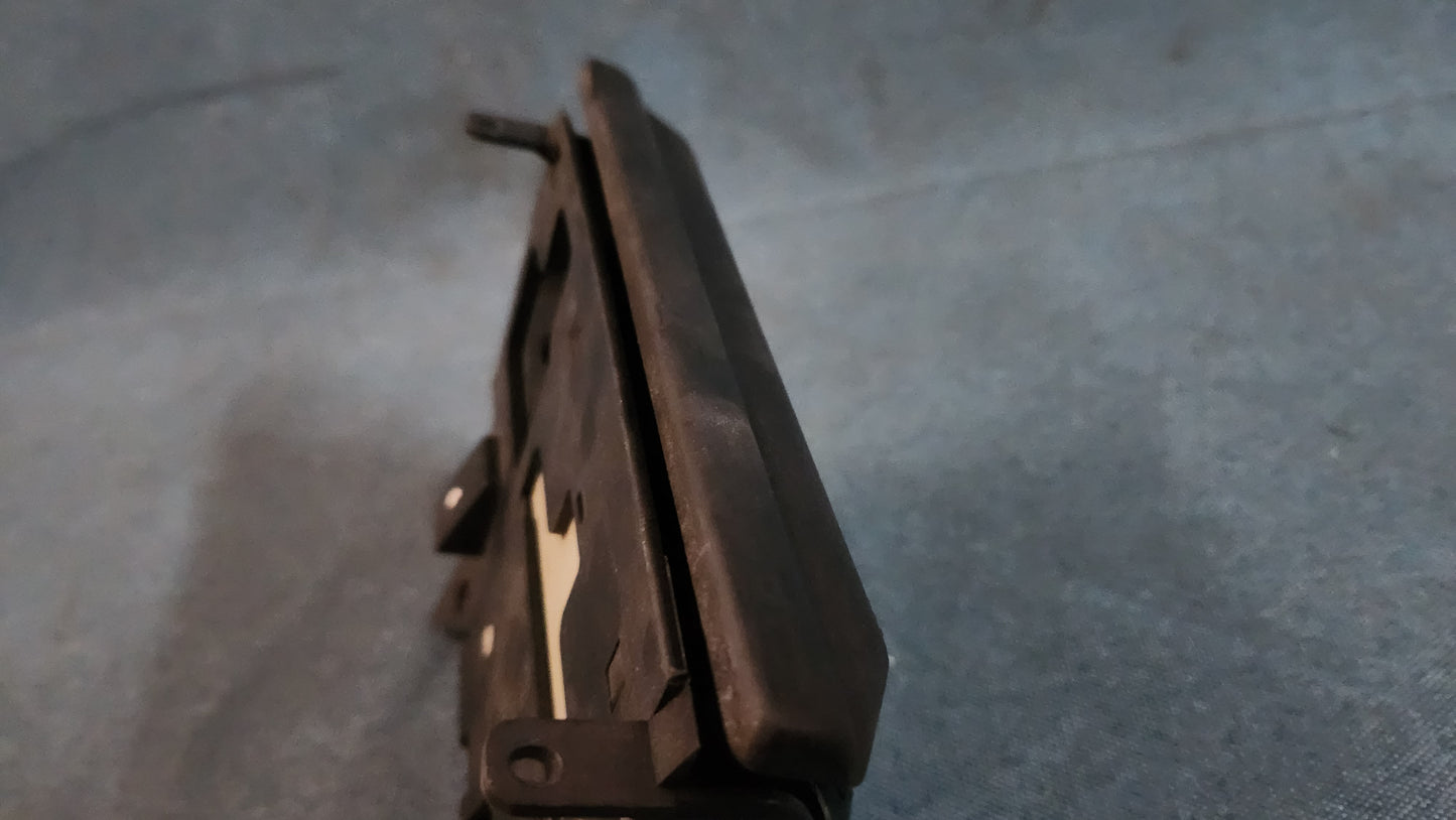 Audi 80/90 B3/B4 Aschenbecher 893857951 Gebraucht C5