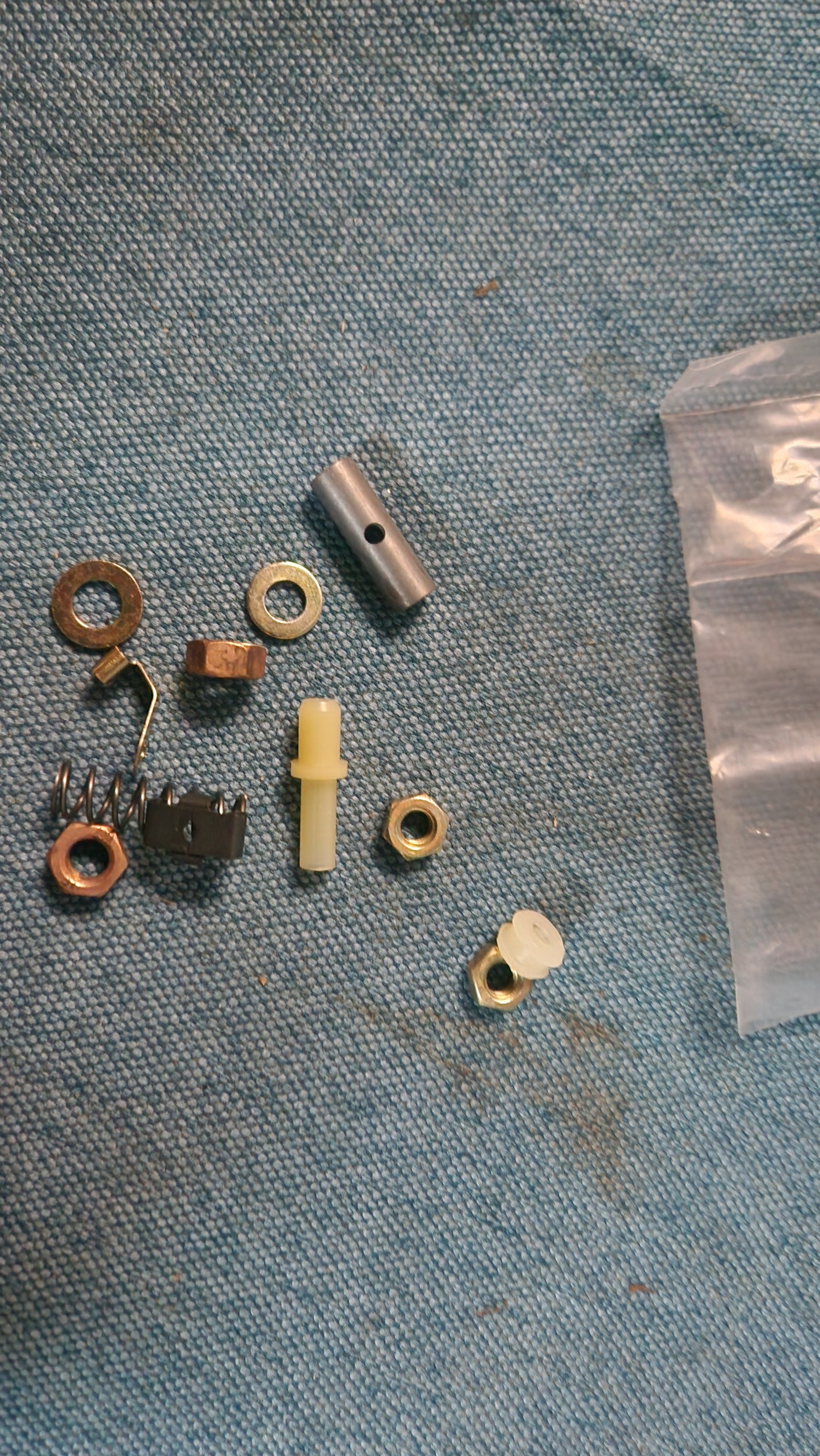 Golf 1 Scirocco 1 Jetta 1 Befestigungssatz für Gaszug 171798101C Nos B2