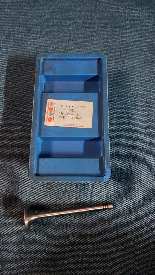 Einlassventil für Golf/Jetta 2/ Scirocco 2/Polo86c 036109601D Nos H1