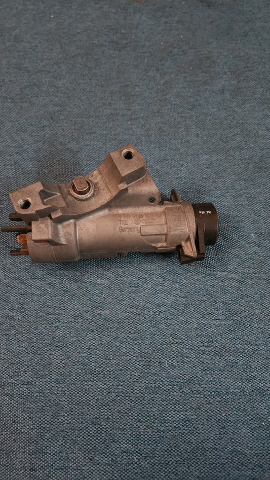 Passat 3B/BG Golf 4 T5 Zündschloss 4B0905851C Gebraucht D8