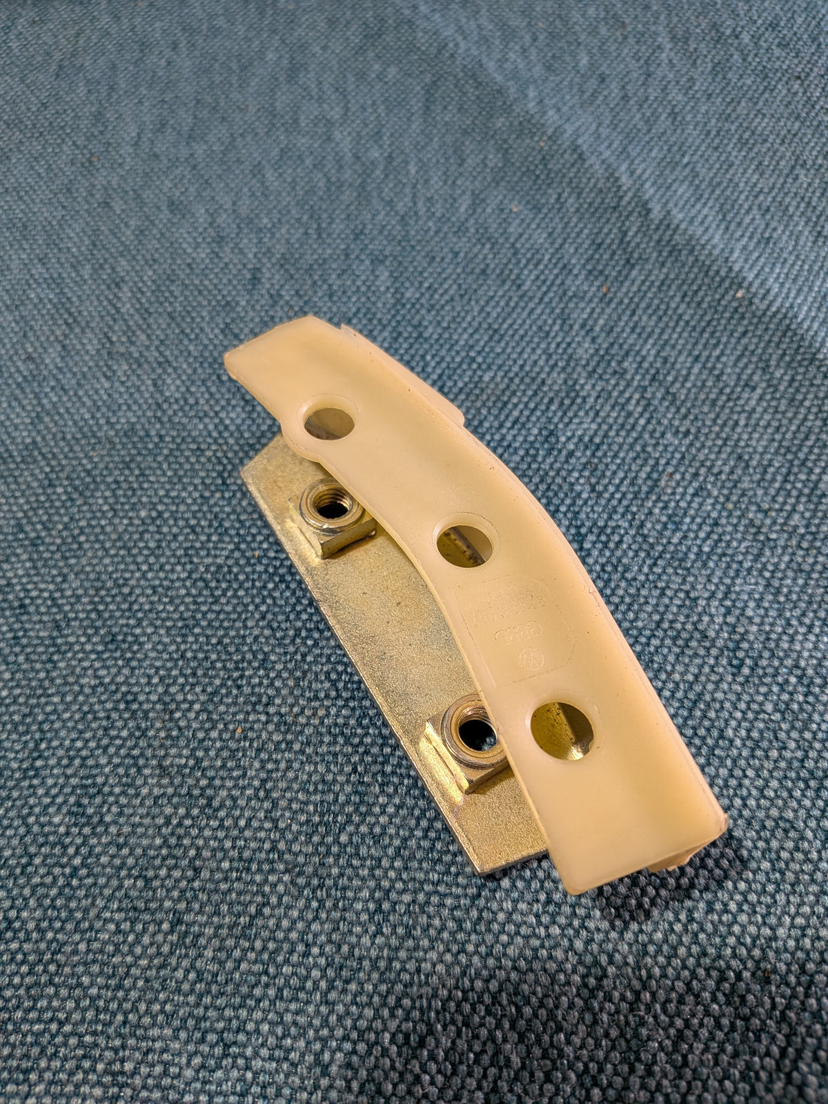 Gear shift stop bracket Passat/B1/B2/Santana 823711057 NOS B17
