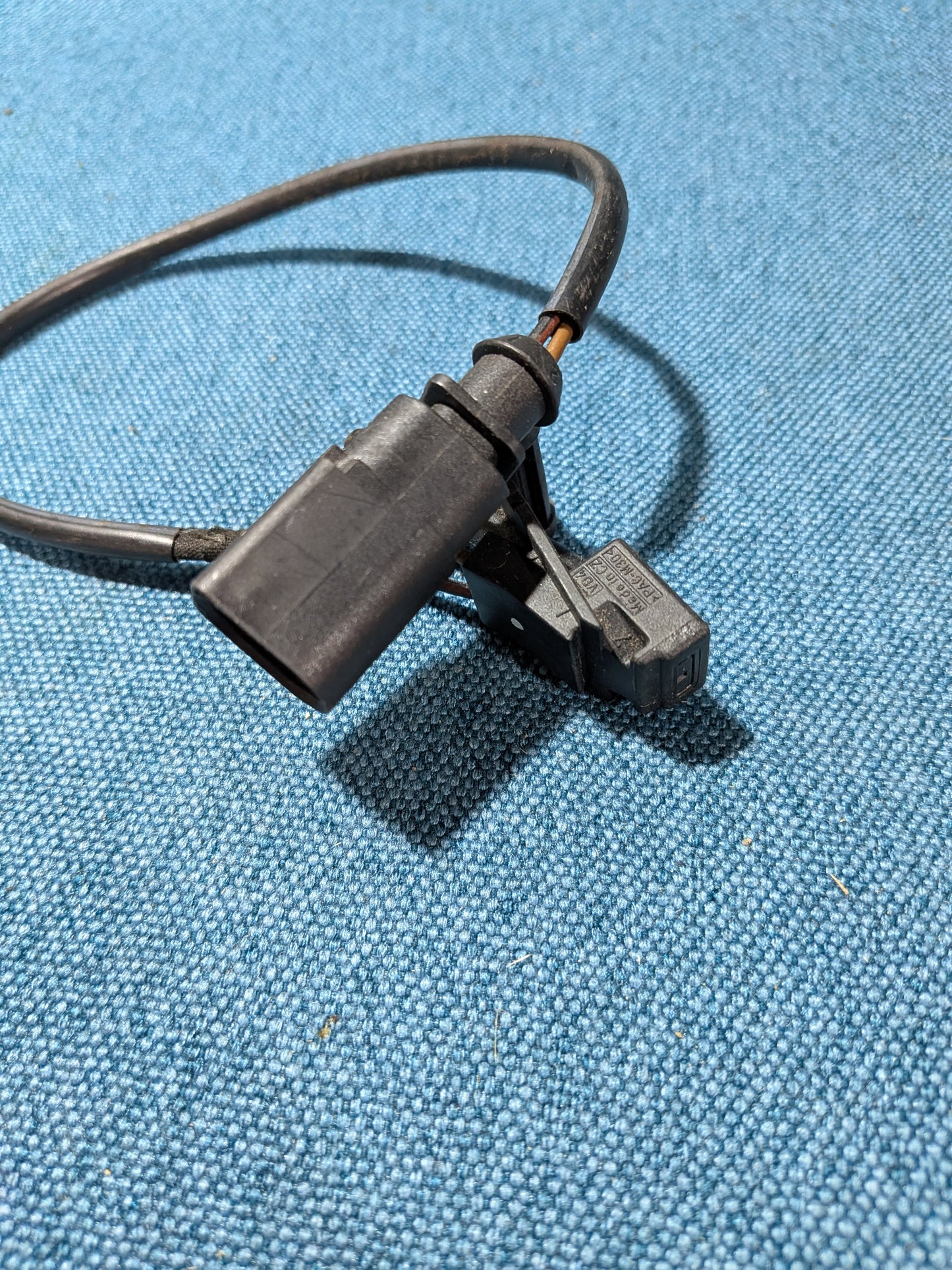 Beheizbare Spritzdüse Waschwasserdüse vorne Audi TT 8N  8N0955986B NOS A7