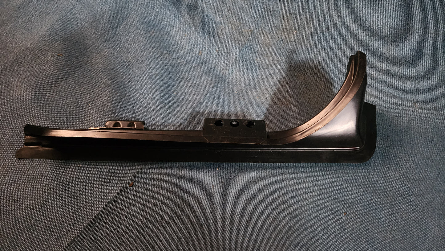 Audi 100 200 Avant C3/C4 reinforcement plate 443809629B Nos B2