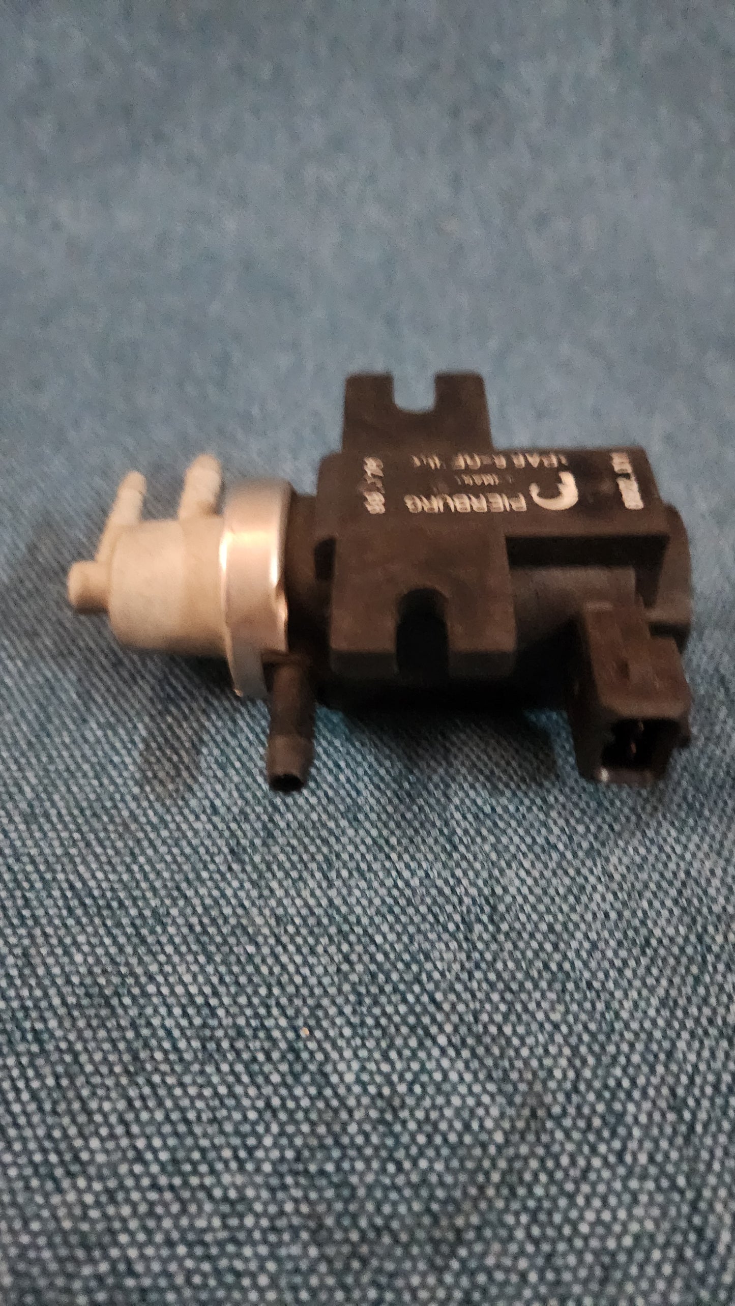 Pressure Converter Turbocharger Pierburg Golf 4/Bora/Fox/New Beetle/LT2/Passat 3B/BG/Polo 6N/9N/Sharan/Touareg/A3 8L/A4 B5 1J0906627 Used M7