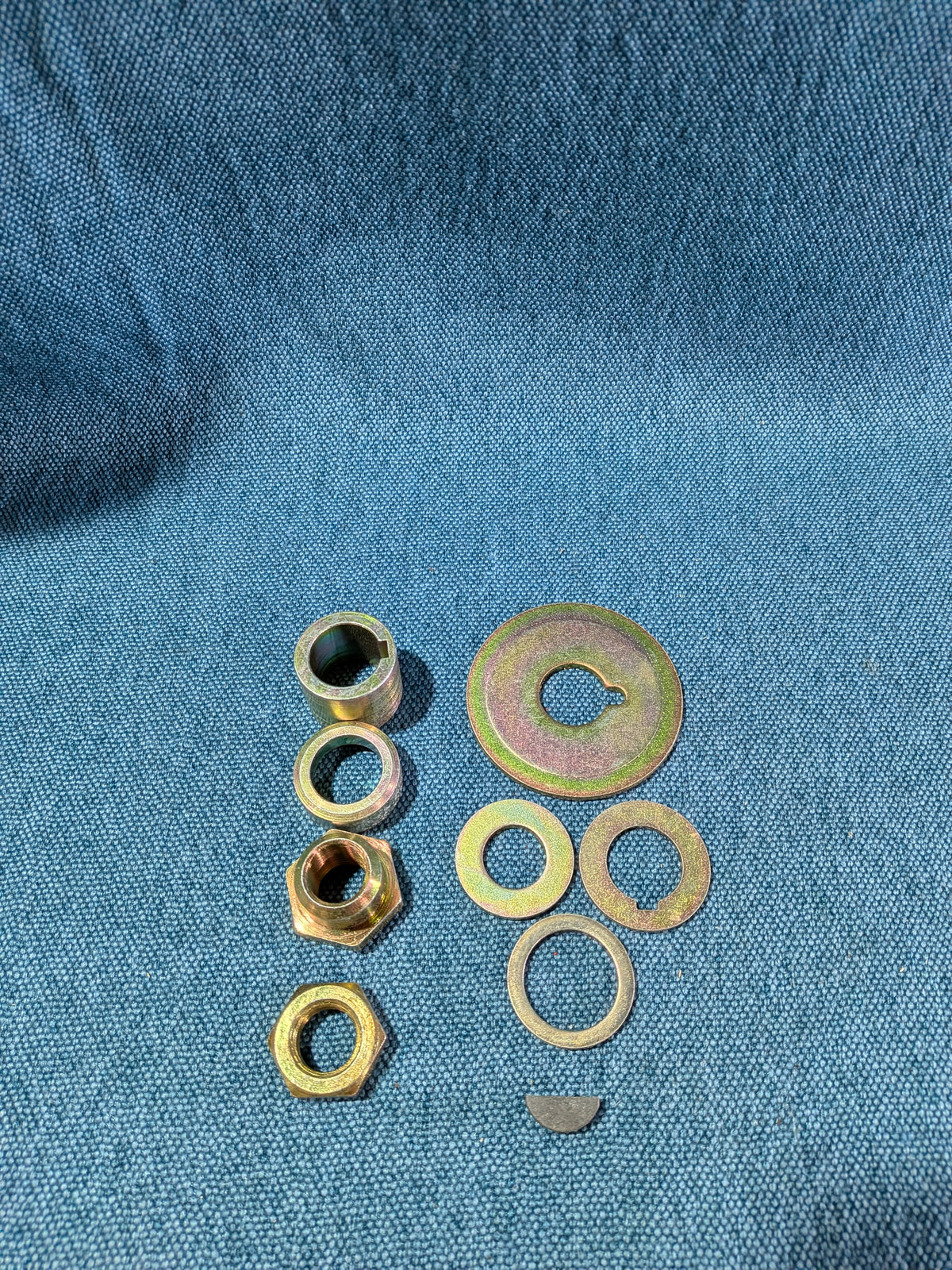 Reparatursatz für Lichtmaschine Golf/Jetta/2/Passat/B2/B3/B4/Polo 86C/Santana/Scirocco2/T4 Bus/Audi 80/90/B2/B3/B4/100/200/C3/C4/Coupe 068903320 NOS E12