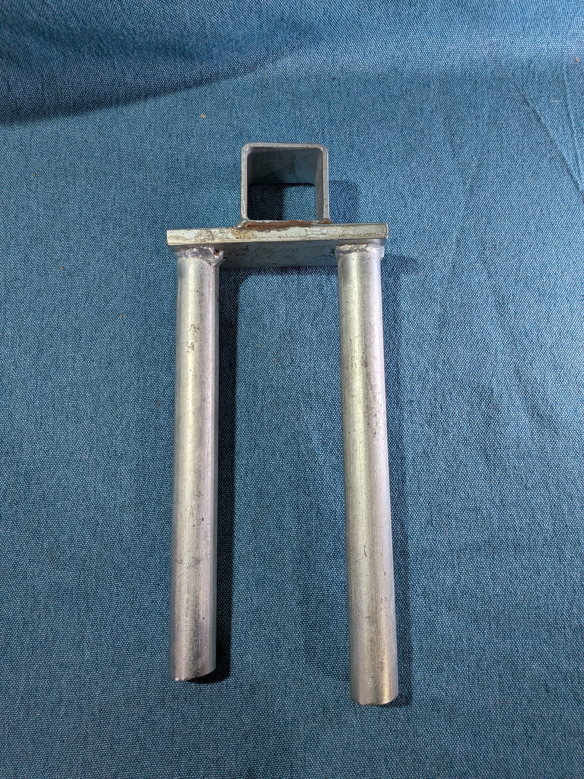 Matra 10-222A/4 Brücke Motorhalter NOS H2.2