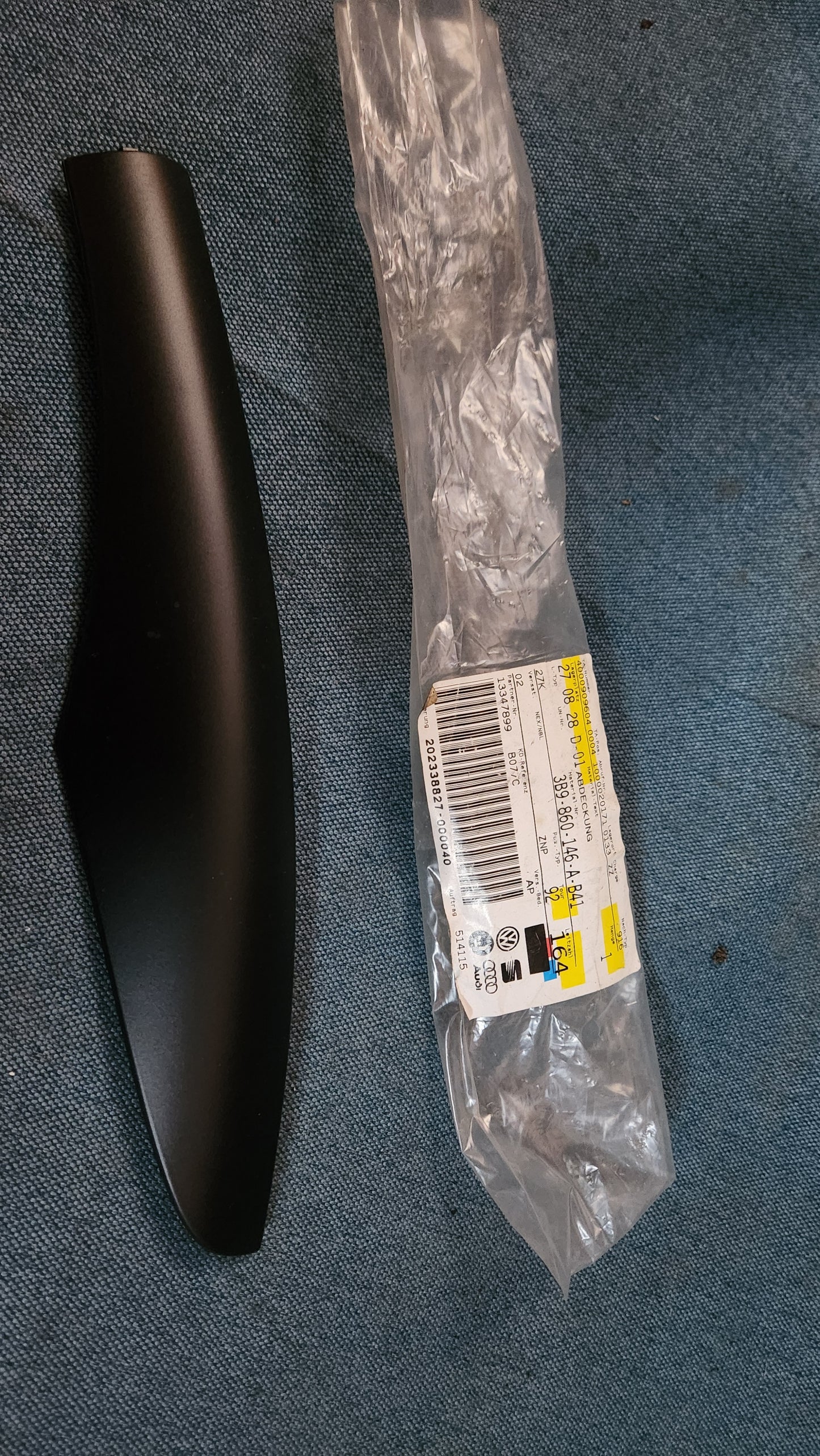 Vw Passat 3B/3BG Abdeckung Dachreling rechts 3B9860146A Nos B3