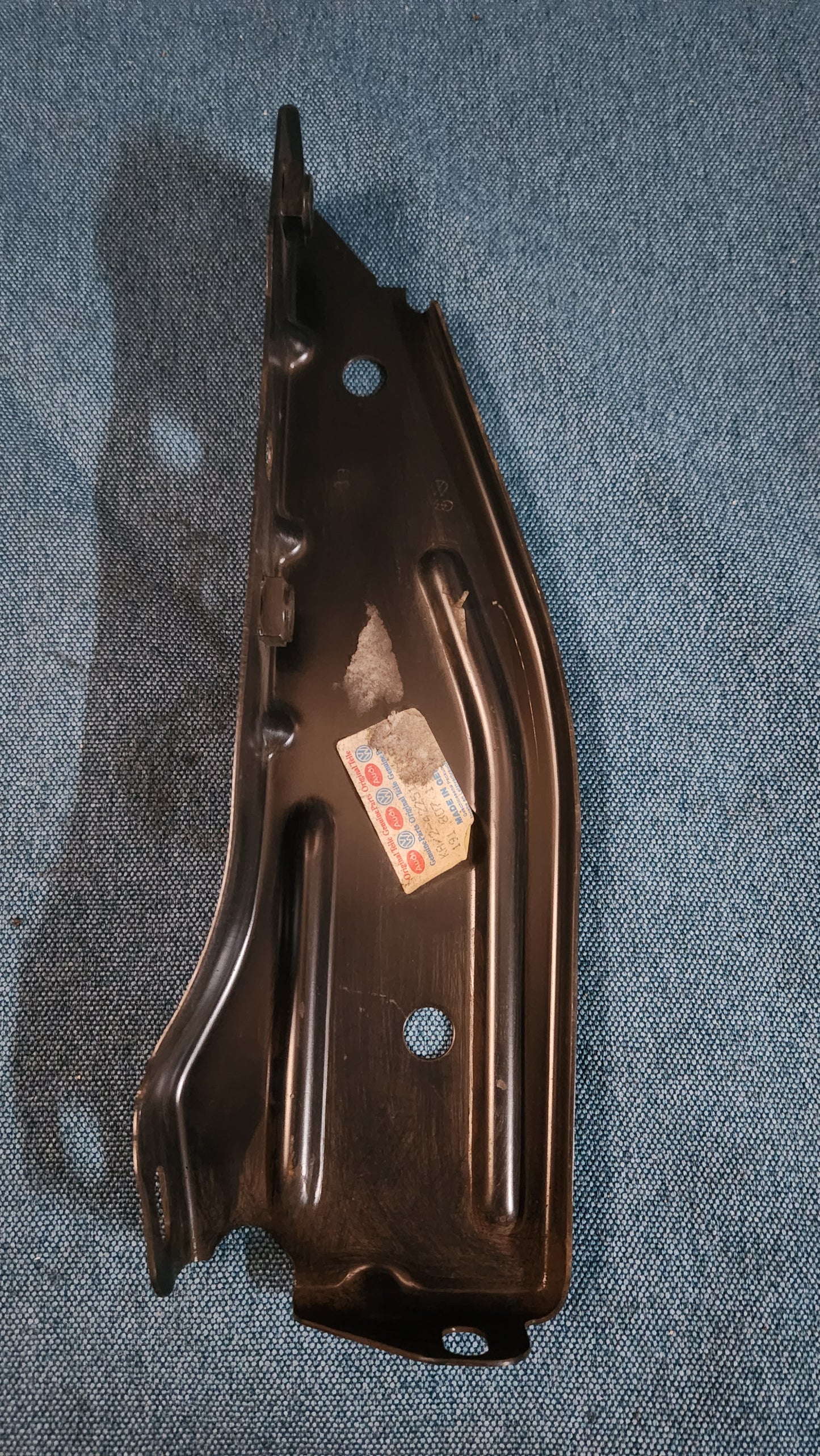 Bumper Carrier/Bumper Holder Front Golf/Jetta/2 191807113 Nos F1
