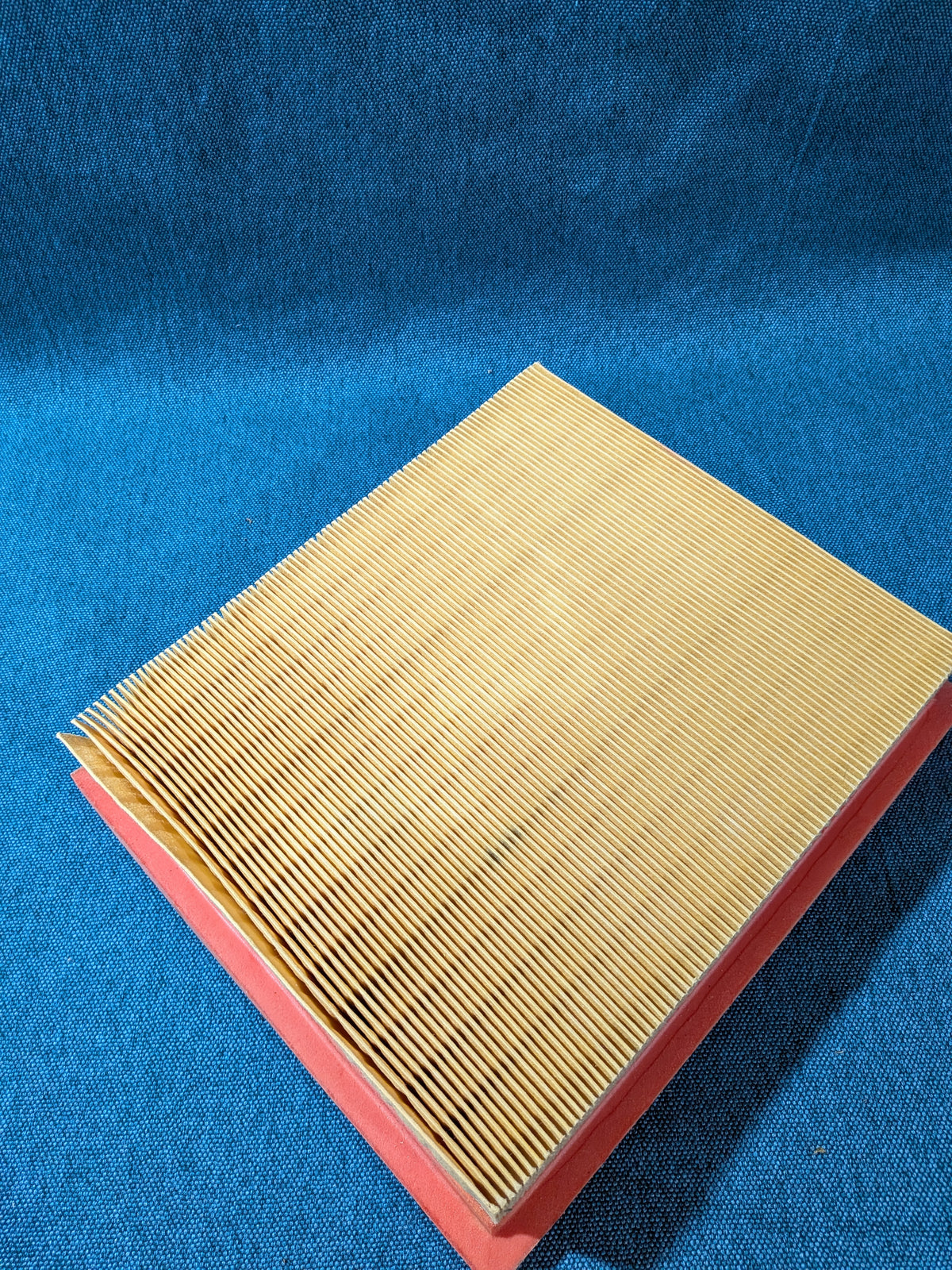 Air filter Golf 3/4/Vento/Cabrio 1H0129620 NOS F10