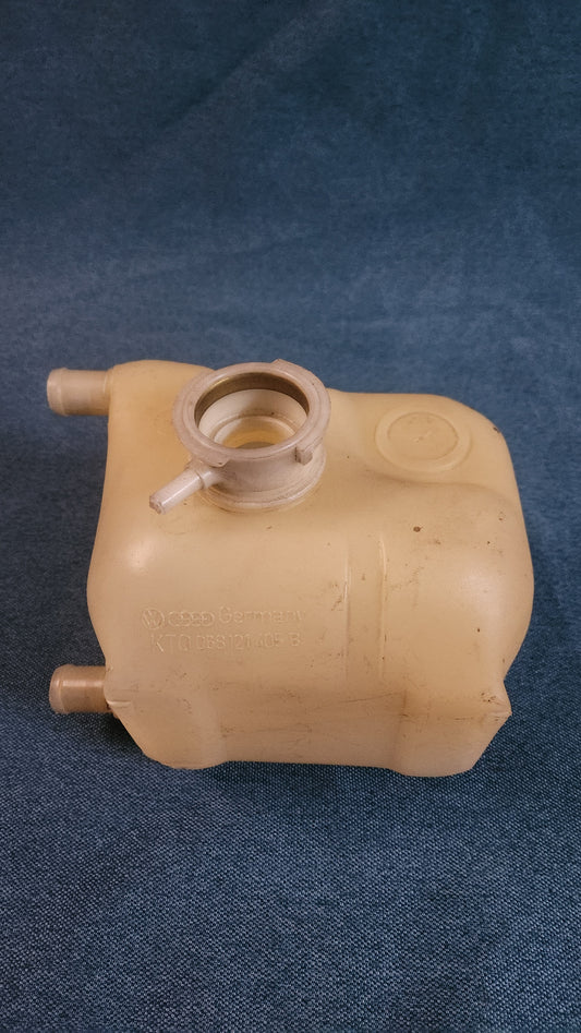 Expansion tank for coolant T3 Bus Diesel 068121405B Nos F4