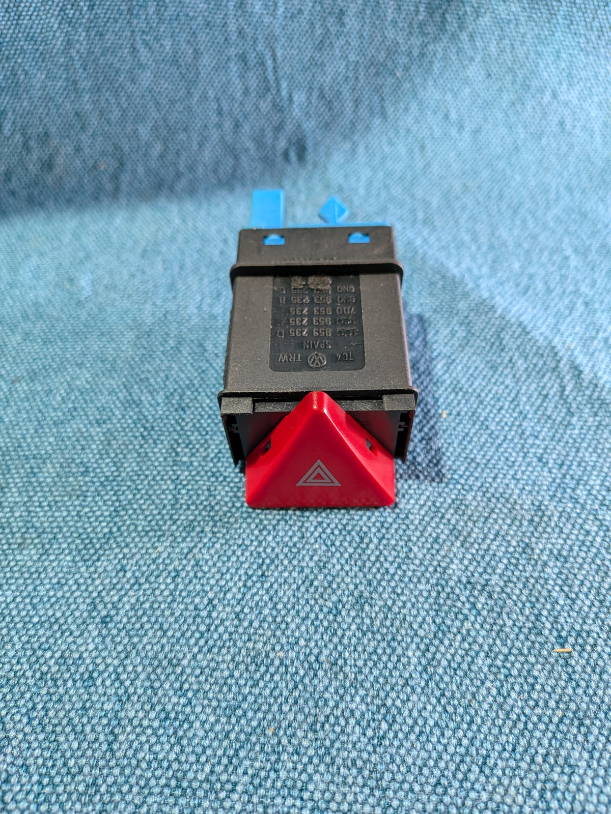 Warnblinklichtschalter Lupo/Polo 6N/T4 Bus 6N0953235B Gebraucht B19