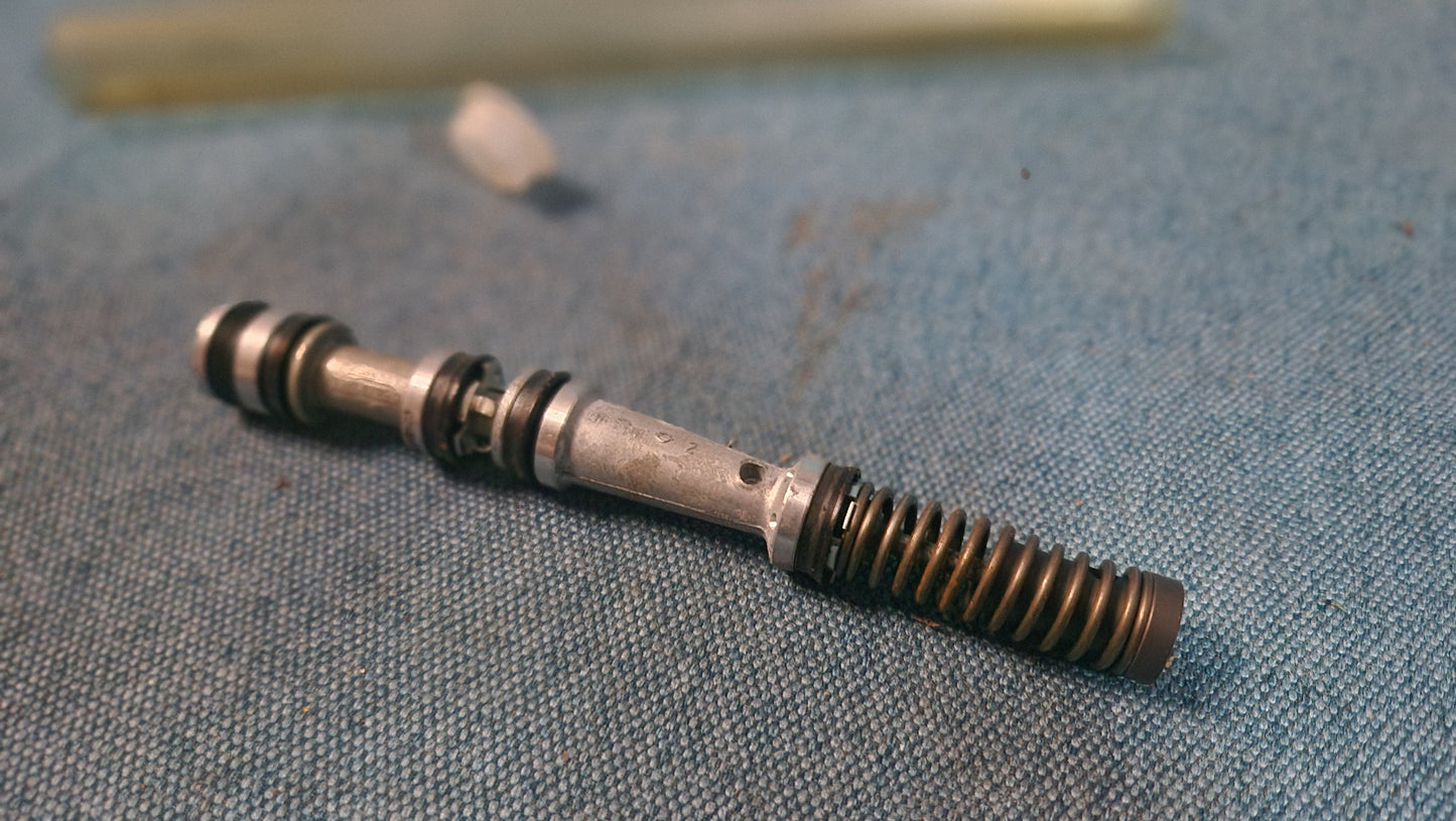 Mercedes Bremskraftverstärker Zylinder 3331217309 Nos B2