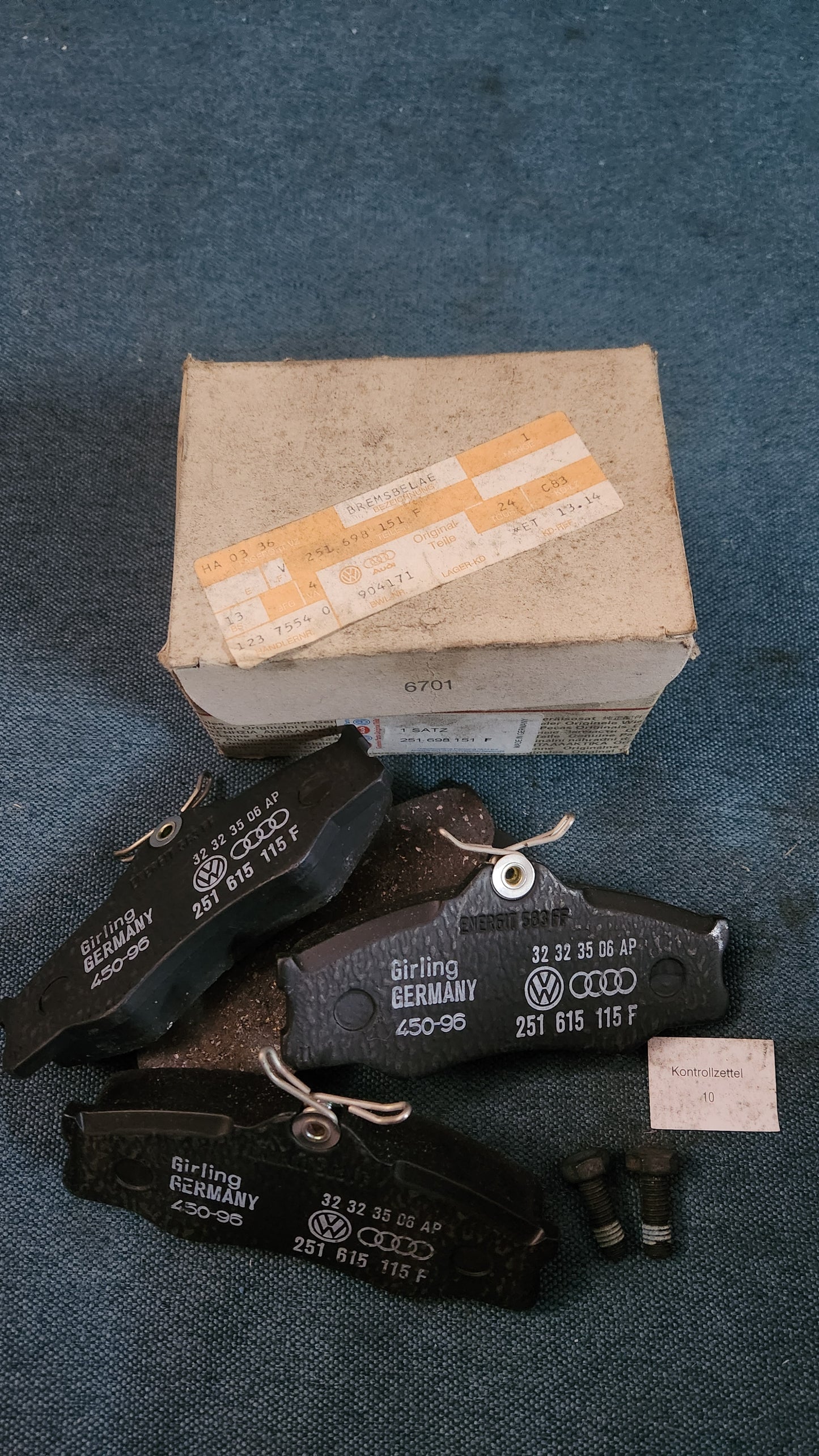 Bremsklötze Scheibenbremse T3 Bus 251698151F Nos G3/G4