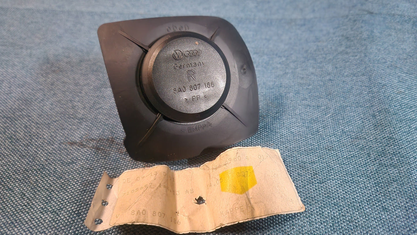 Audi 80 B4 bumper cover Nos 8A0807186