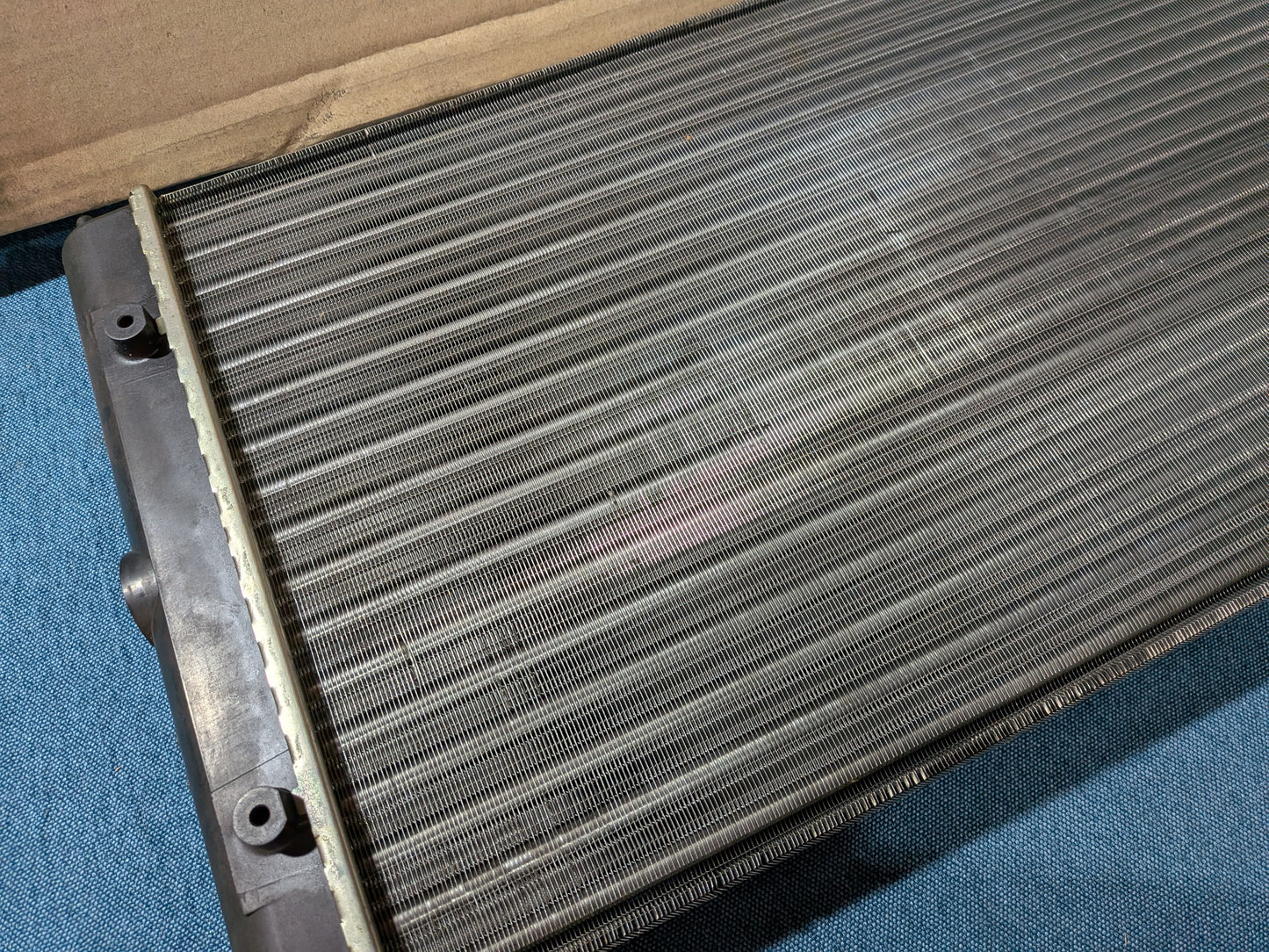 Wasserkühler Caddy14D/Golf/Jetta/1/2/3/Vento/Passat/B2/B3/B4/Santana/Scirocco/1/2/Audi 80 B1 321121253K NOS/Neu B9