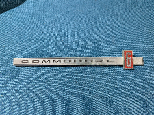Opel Commodore 6 Emblem Dashboard 8945406 Used A15