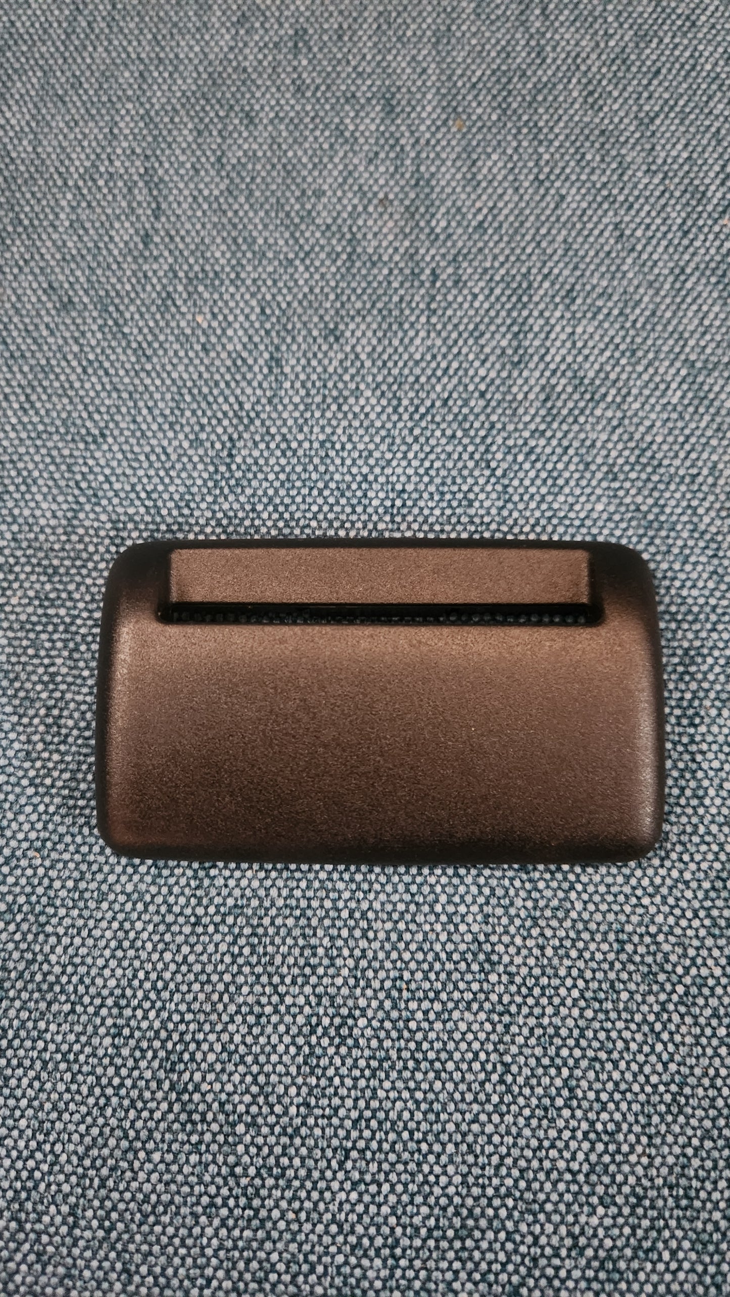 Gurtbandführung T4/T5/T6 Bus 703857747 Nos H7