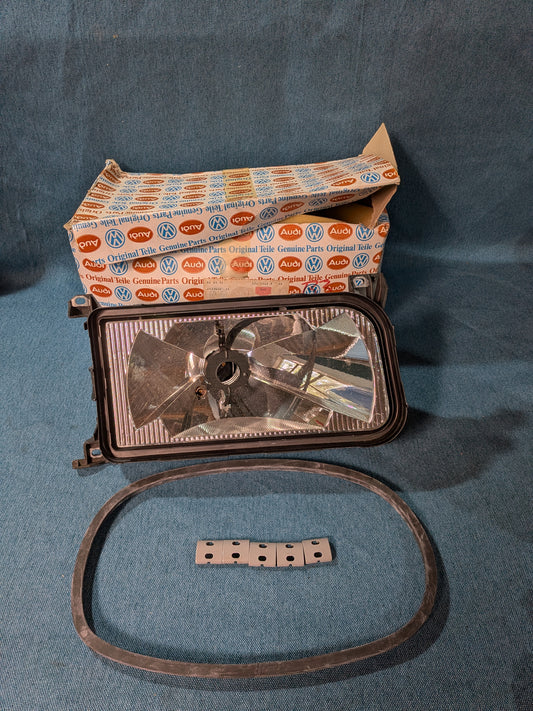 Scheinwerfer rechts Passat B3 3577941018 NOS B8