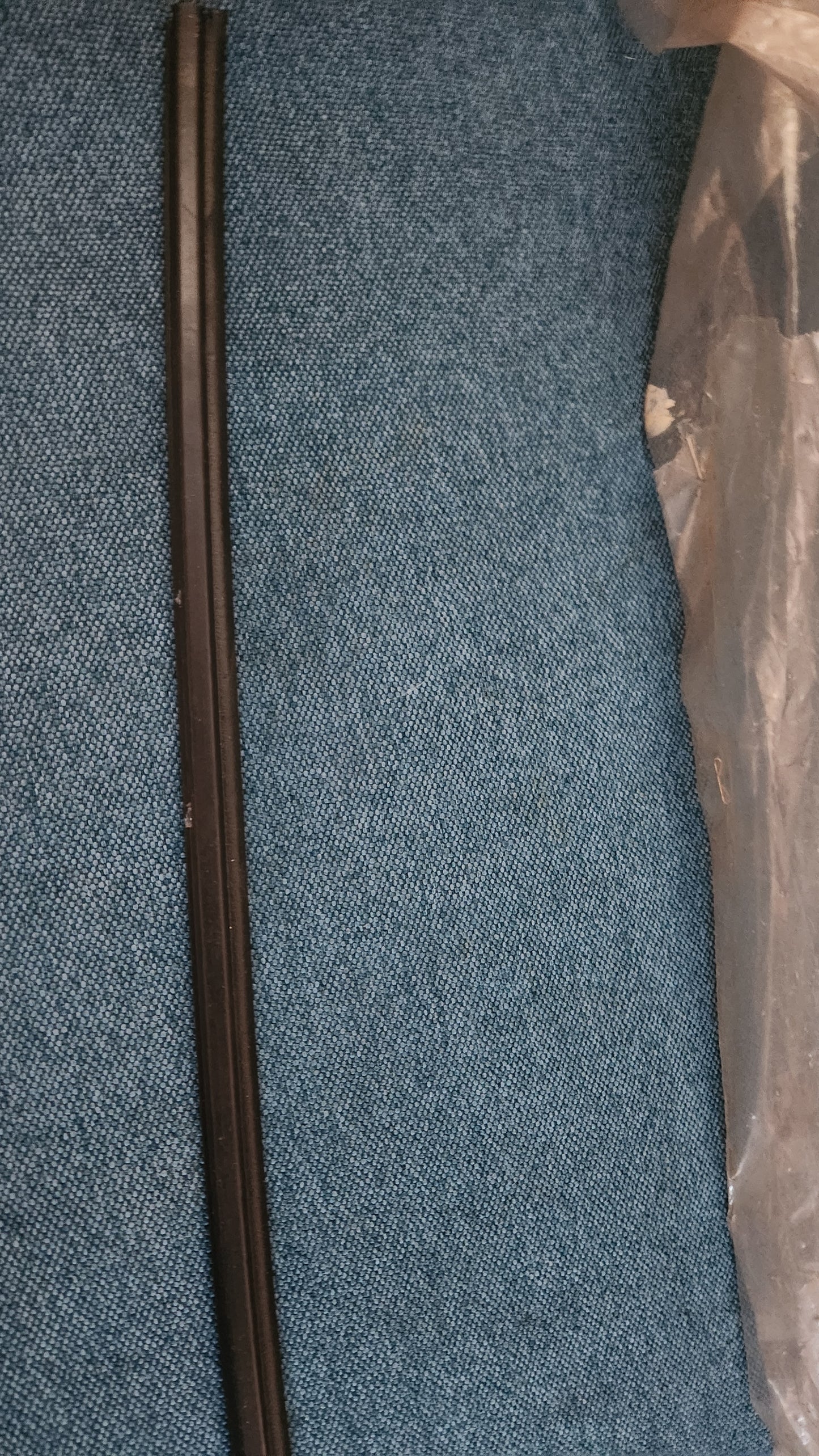 Windscreen Trim Window Frame Seal Audi A4 B5 8D0845131C Nos Q3