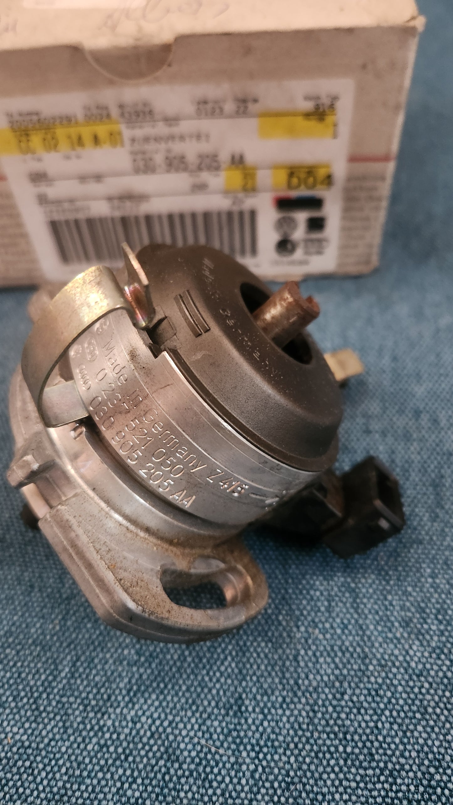 Zündverteiler Golf/3/Vento/Polo 2 86C 030905205AA Gebraucht, aber wie Neu G3